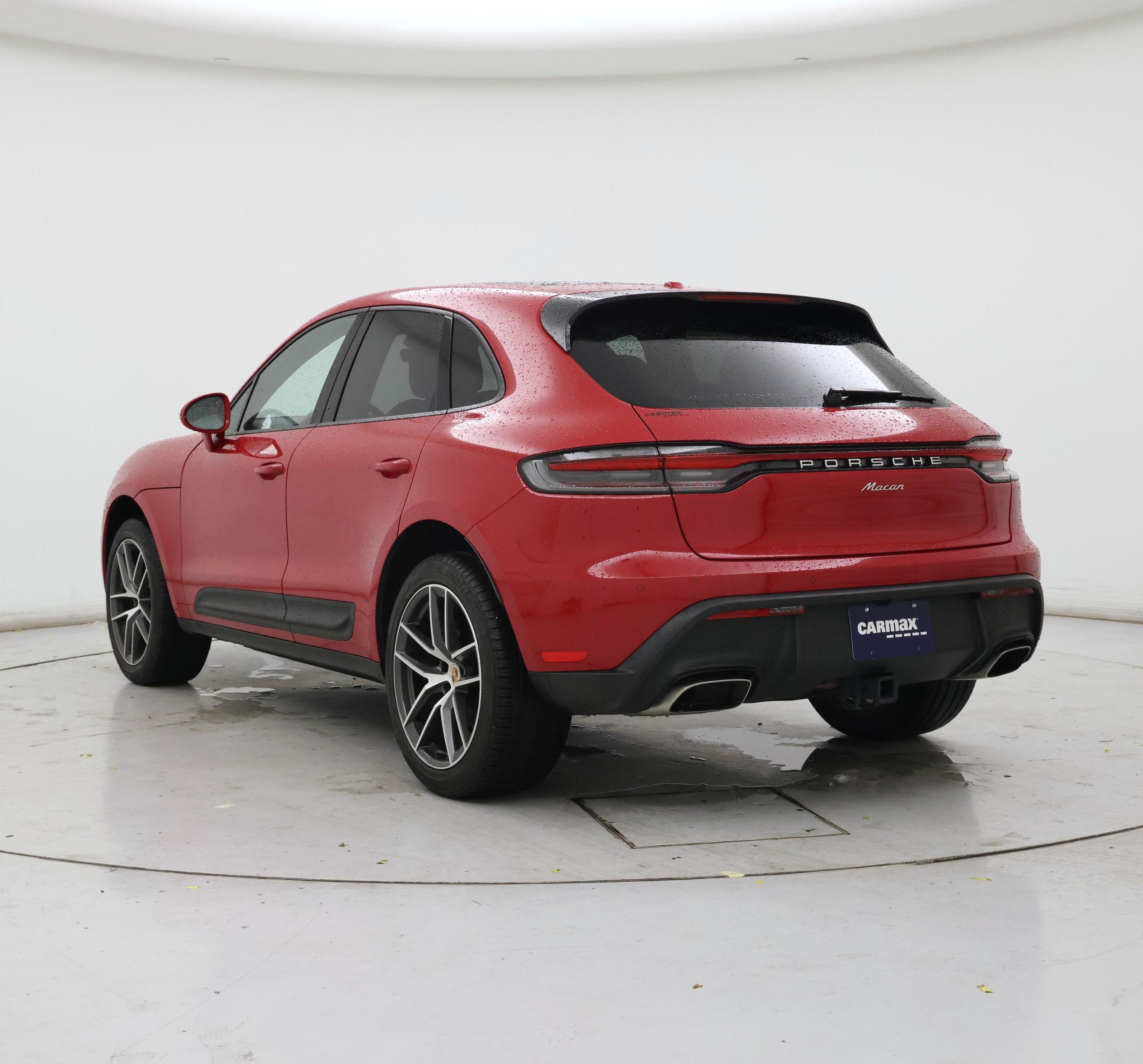 Thumbnail: 2024 Porsche Macan - 2