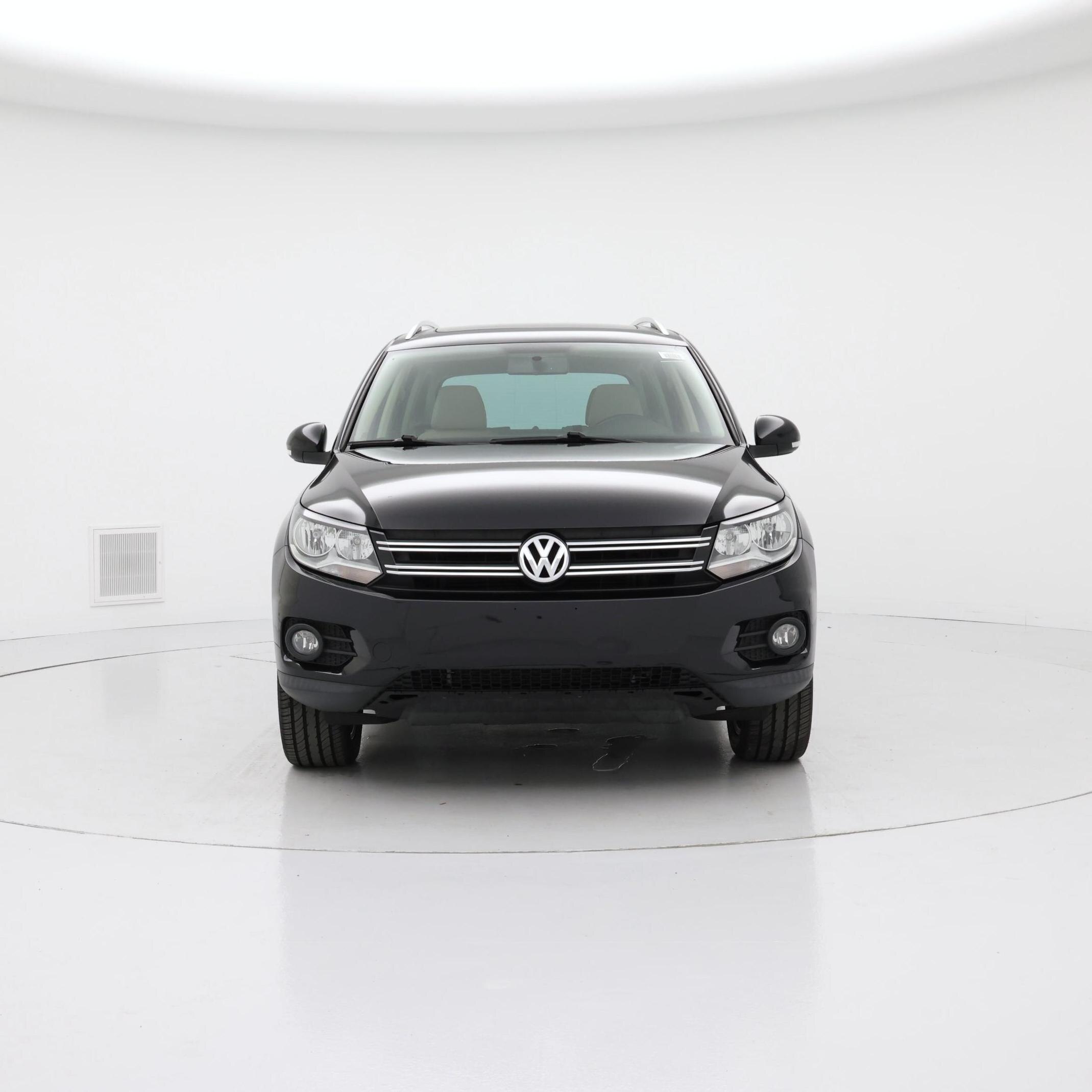 Thumbnail: 2015 Volkswagen Tiguan - 5