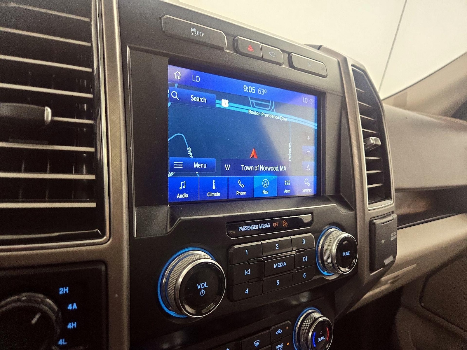 2020 Ford F-150 Limited - Photo 15