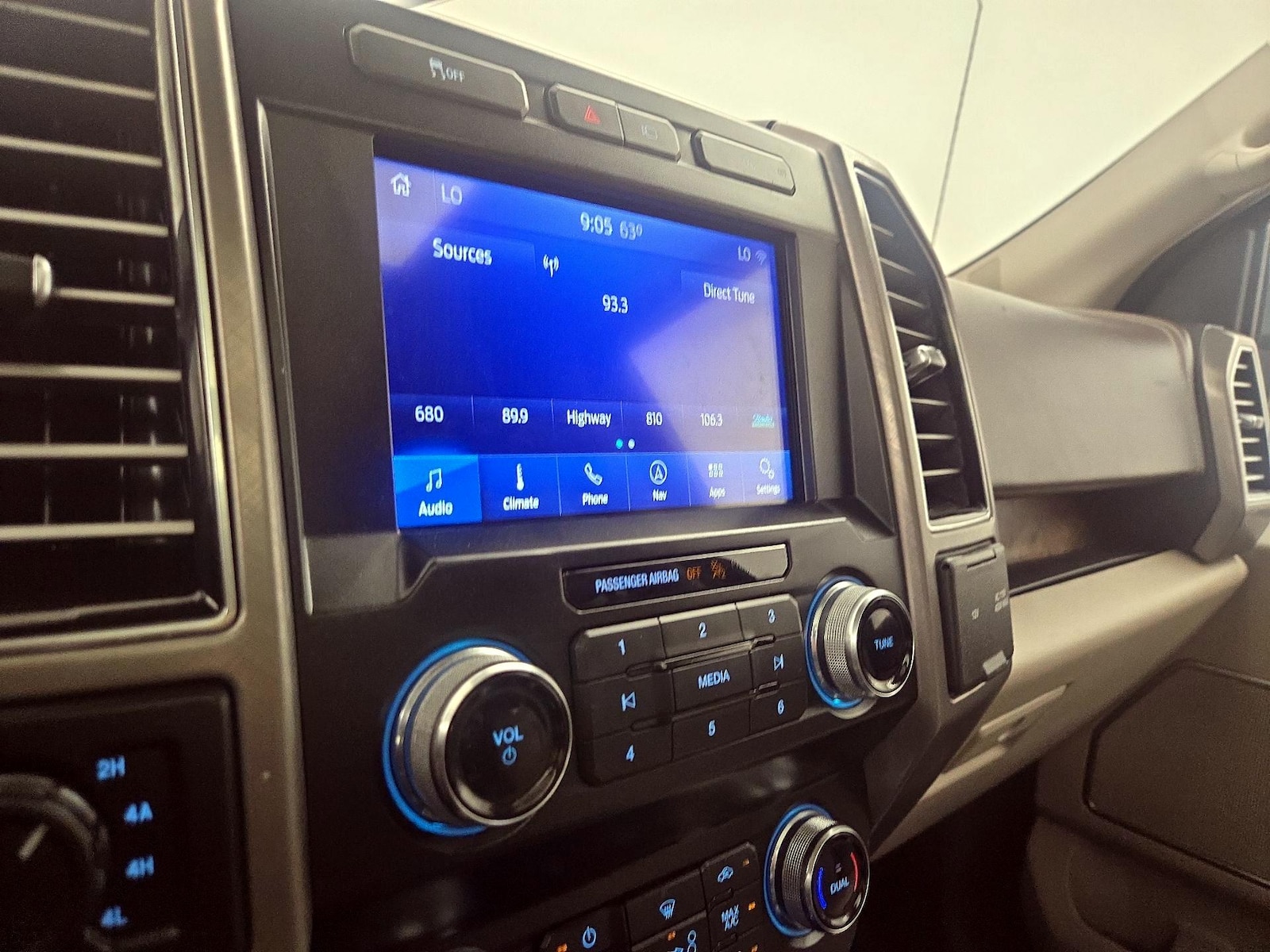 2020 Ford F-150 Limited - Photo 17