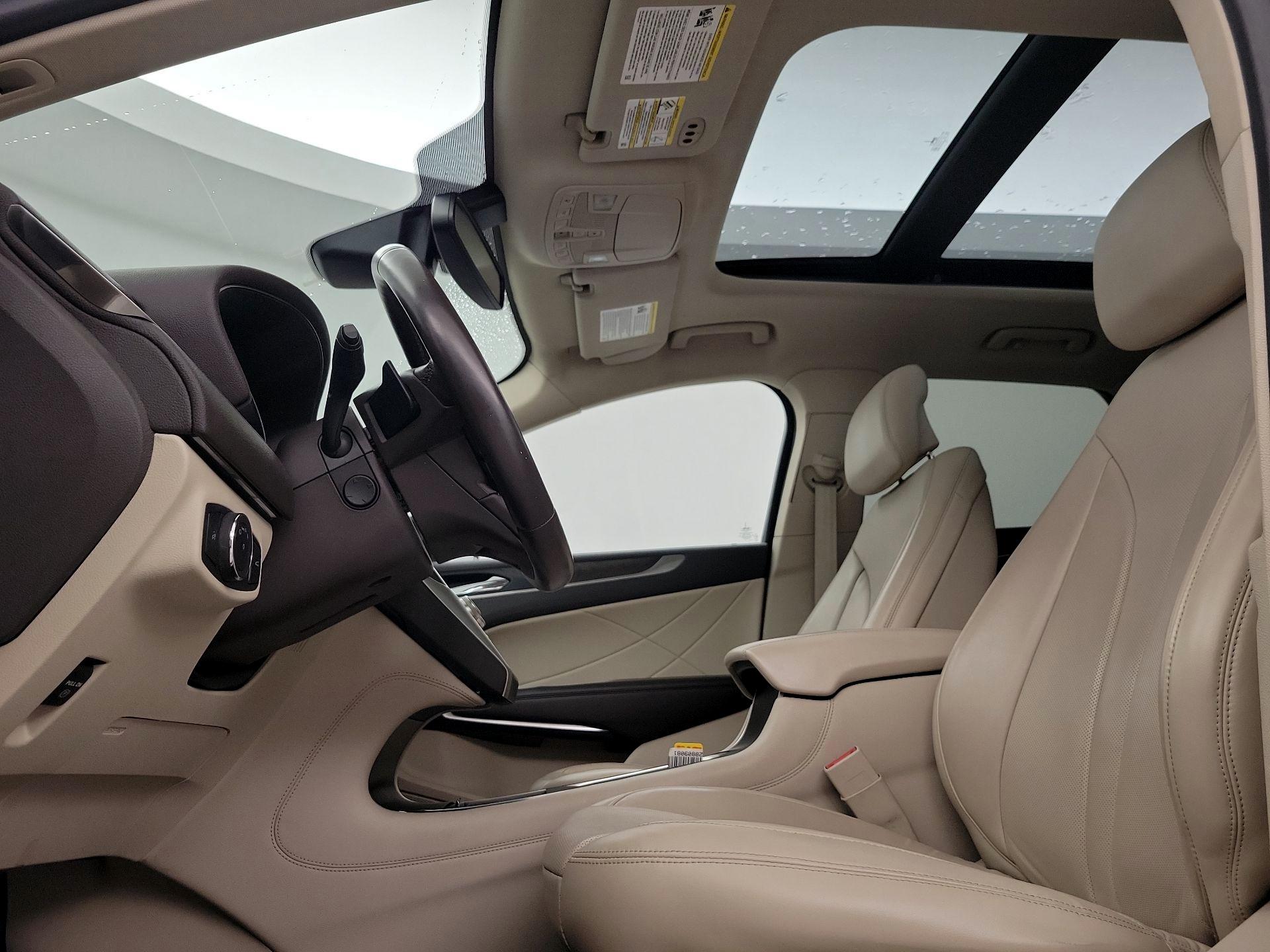 Thumbnail: 2019 Lincoln MKC - 20