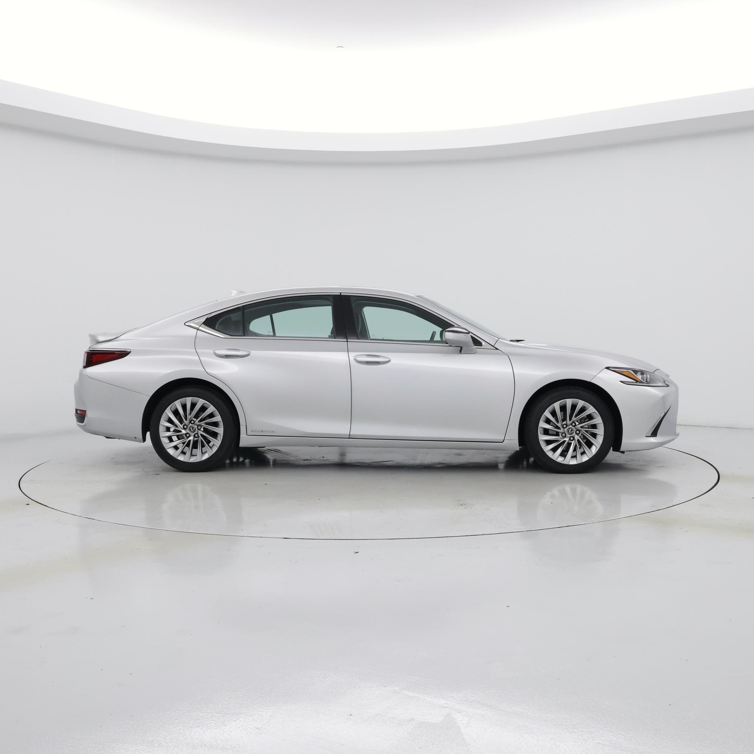 Thumbnail: 2021 Lexus ES - 7