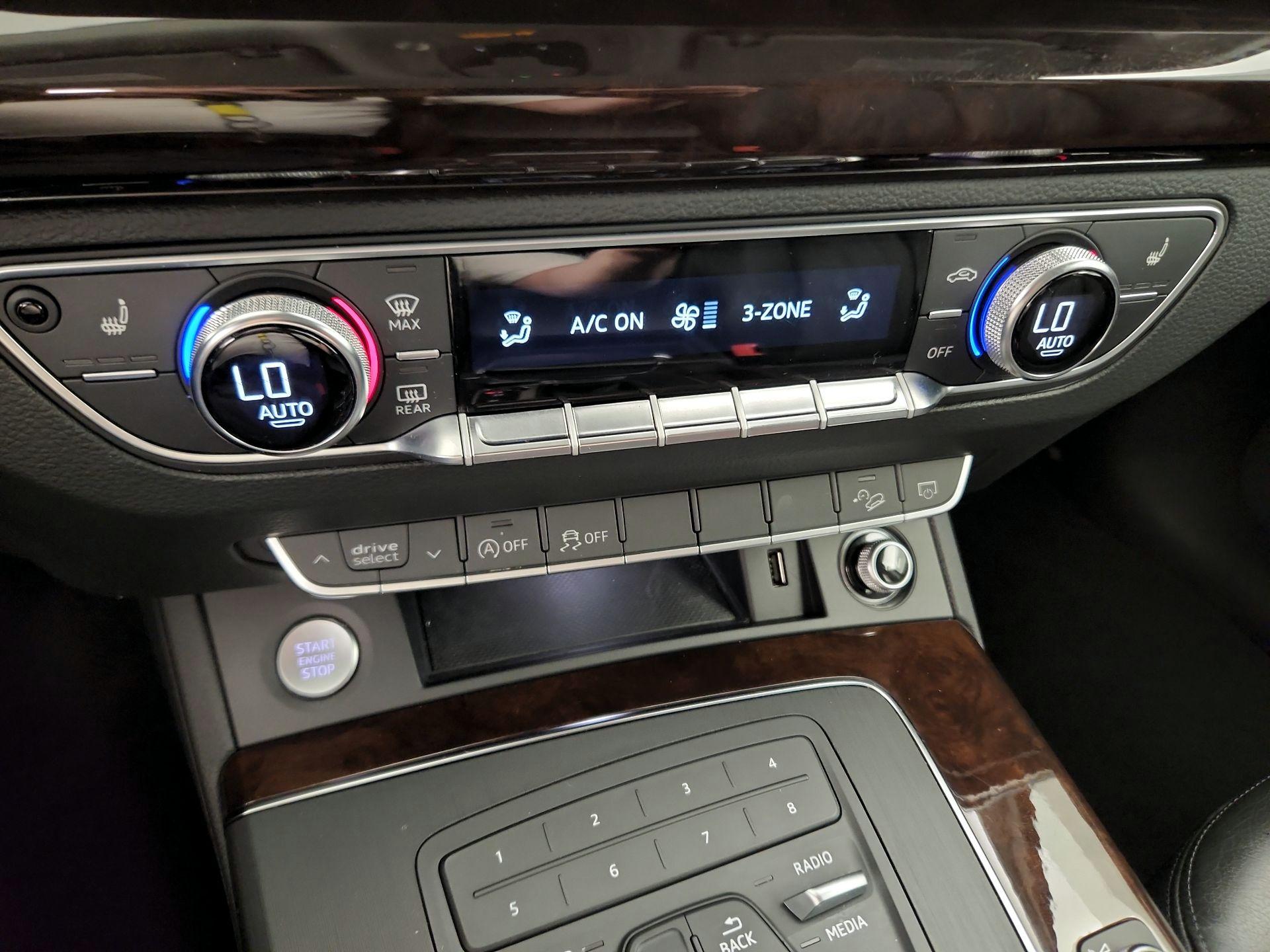 Thumbnail: 2019 Audi Q5 - 16