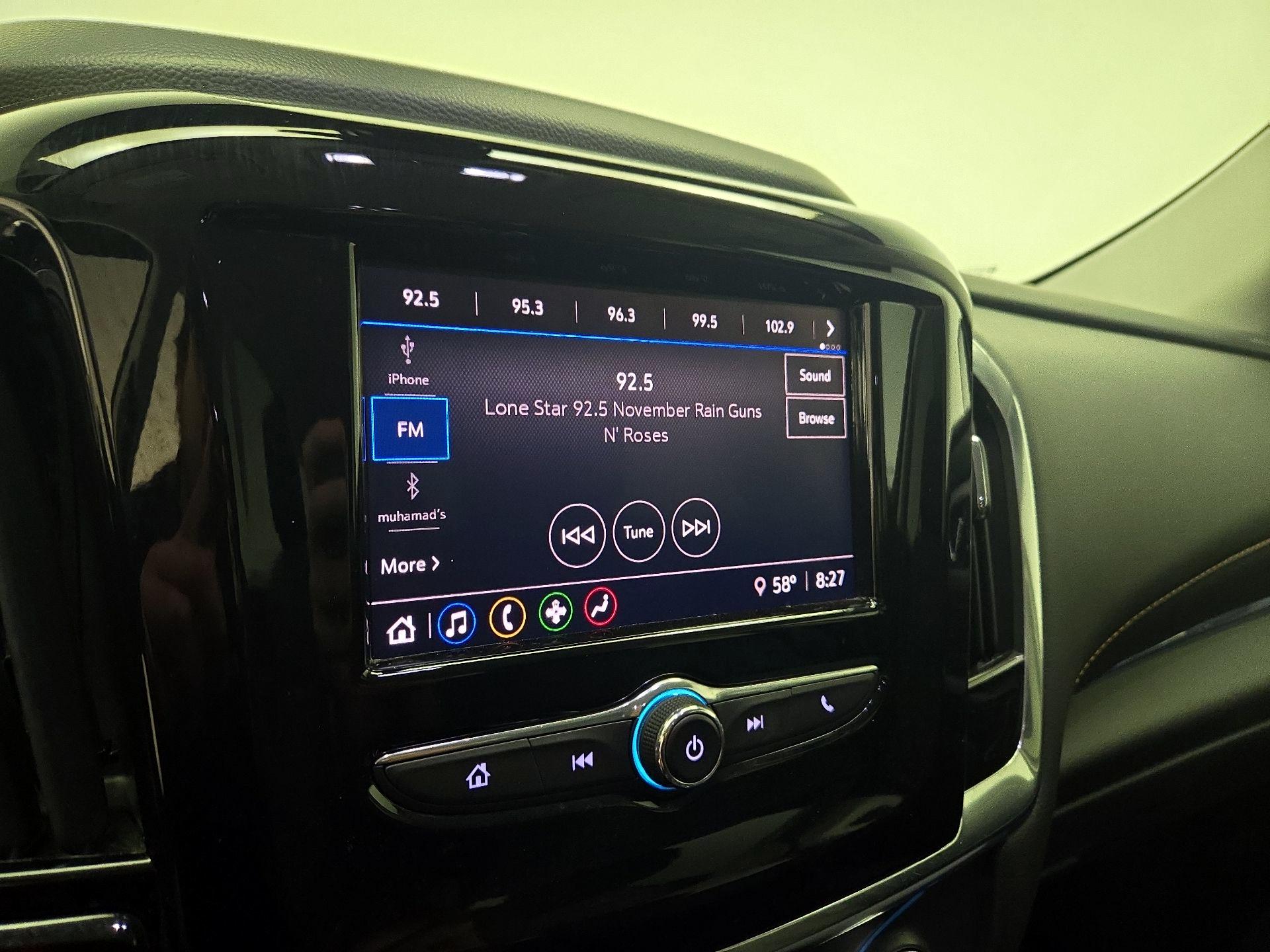Thumbnail: 2021 Chevrolet Traverse - 15