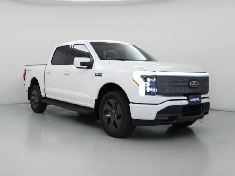 2022 Ford F150 Lightning Lariat