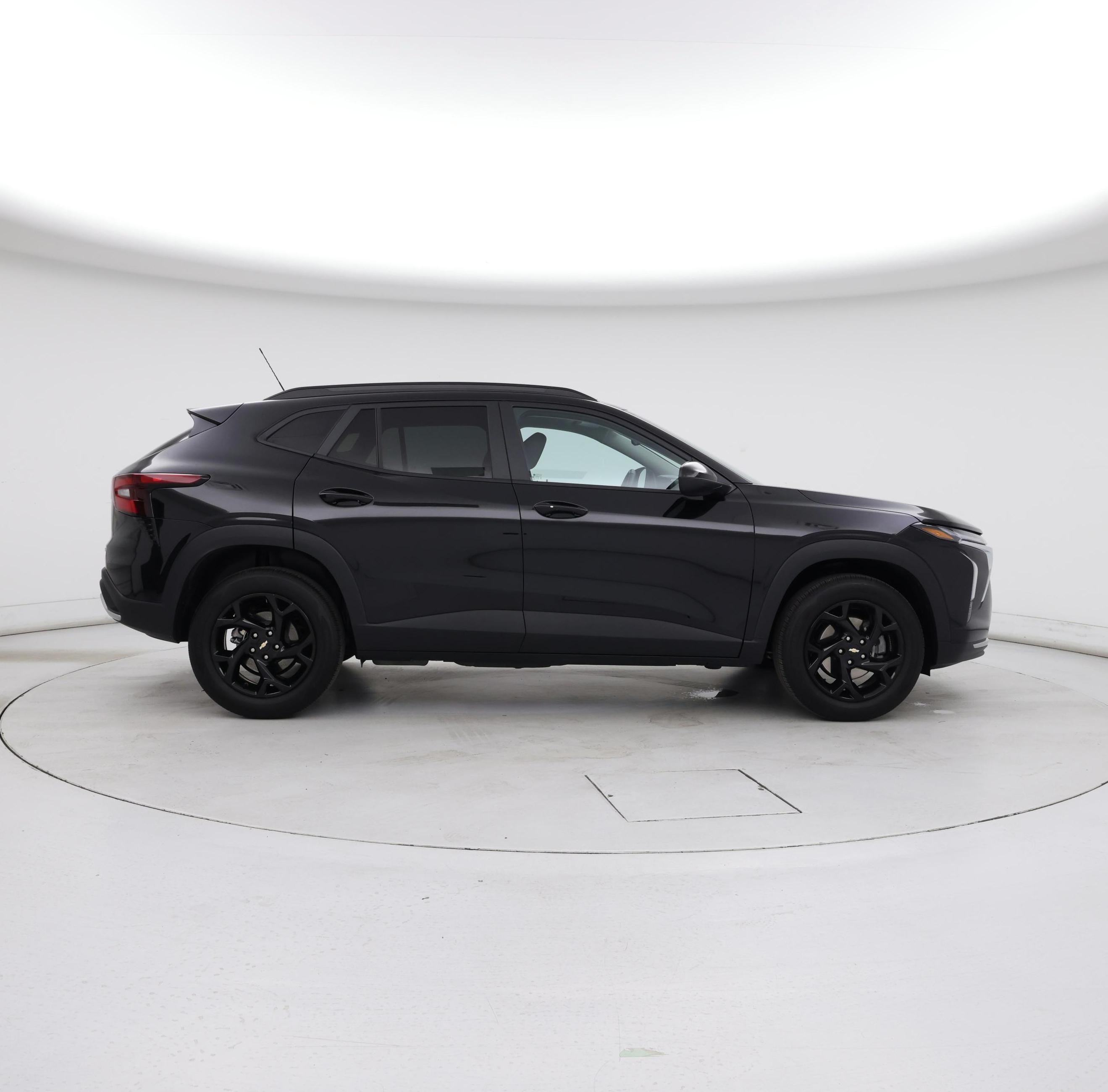 Thumbnail: 2025 Chevrolet Trax - 7