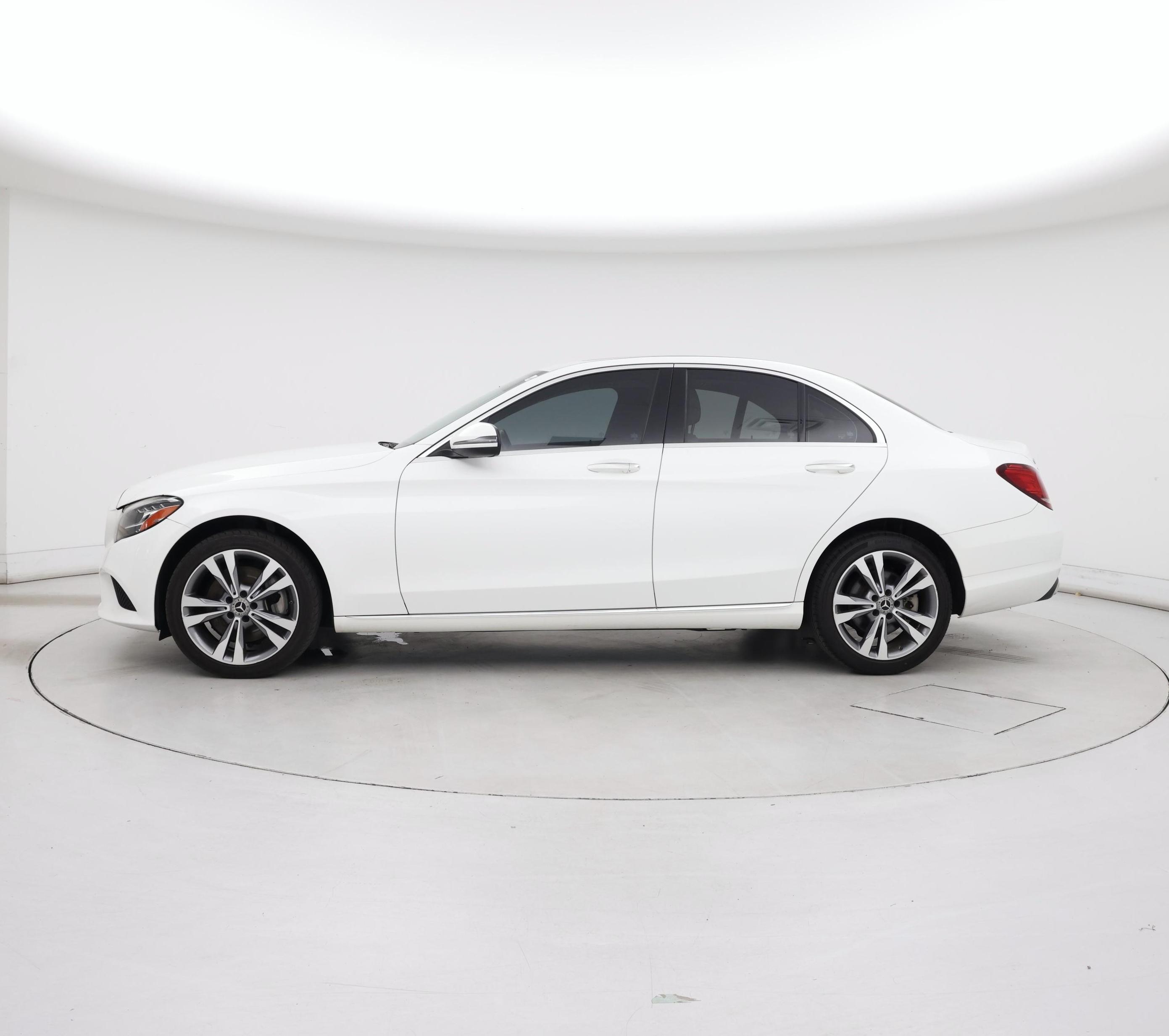 Thumbnail: 2021 Mercedes-Benz C-Class - 3