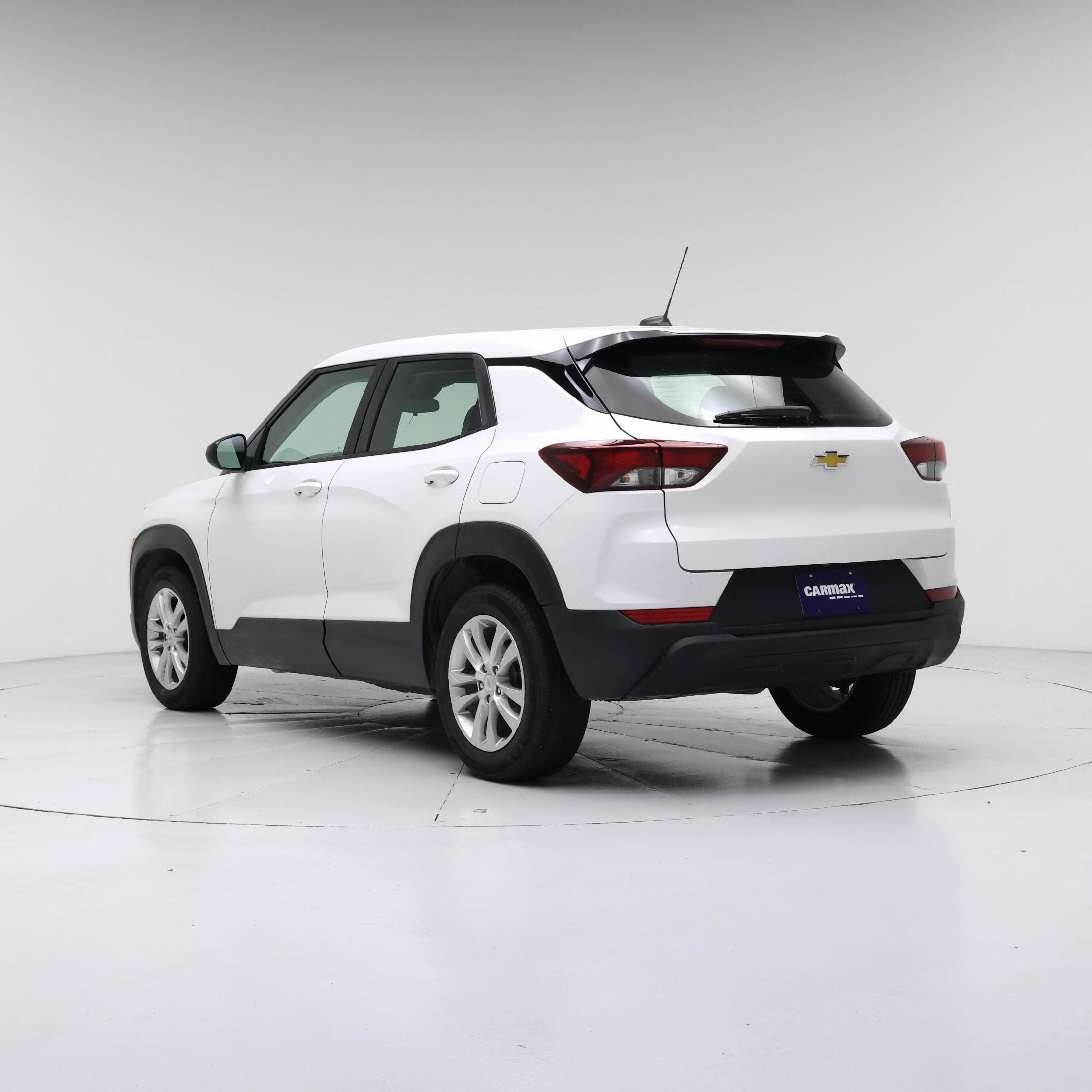 Thumbnail: 2023 Chevrolet TrailBlazer - 2