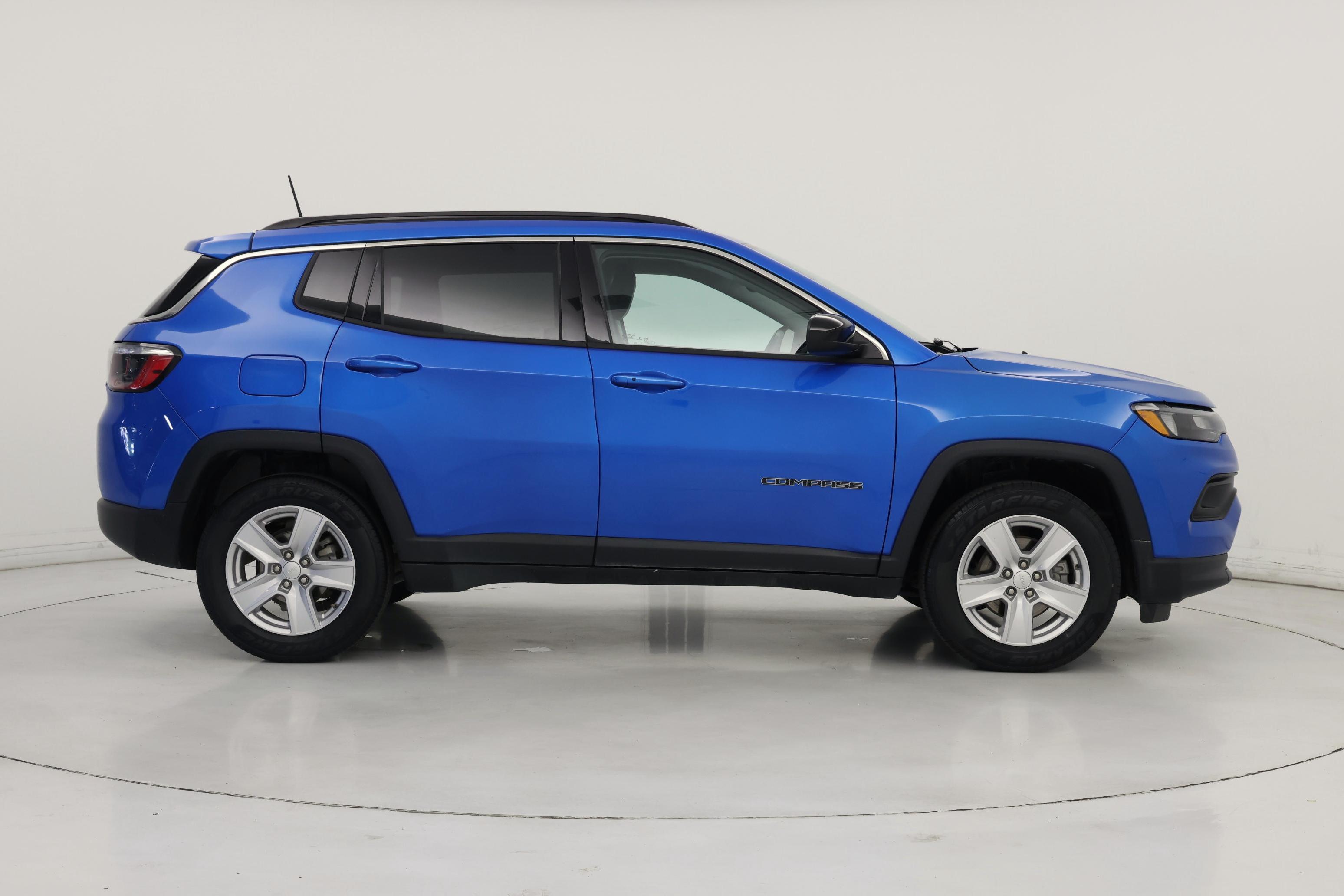 Thumbnail: 2022 Jeep Compass - 7