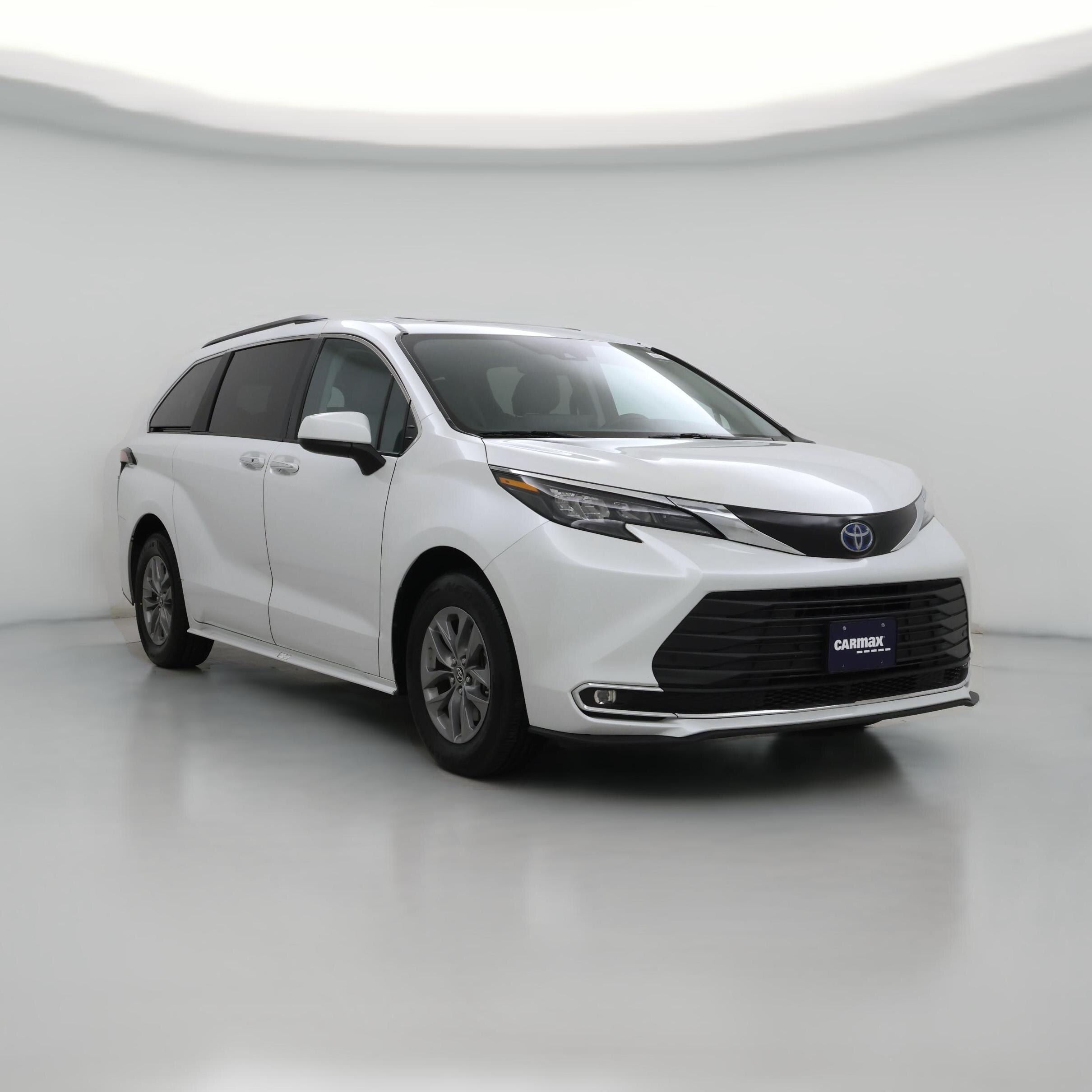 Thumbnail: 2024 Toyota Sienna - 1