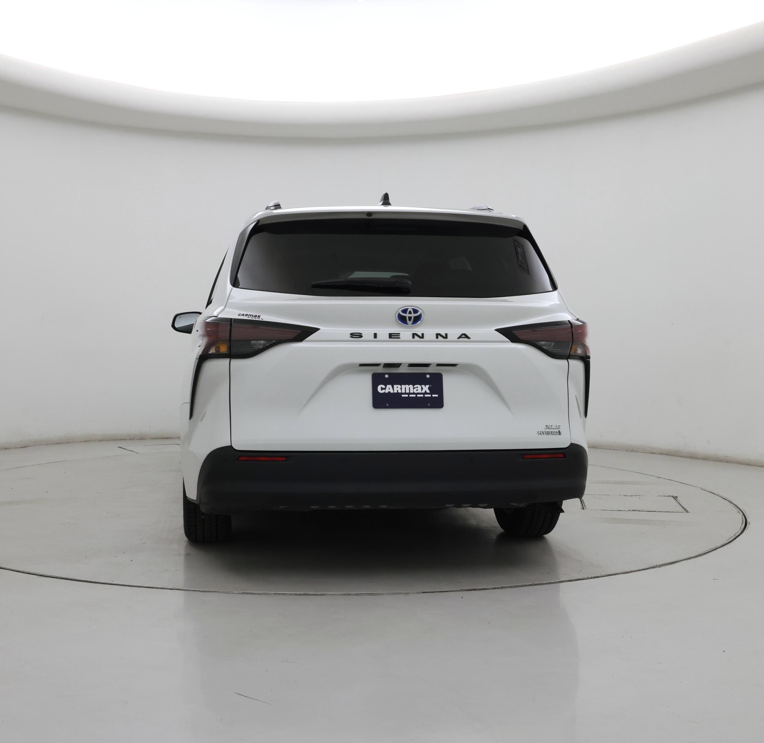 Thumbnail: 2024 Toyota Sienna - 6