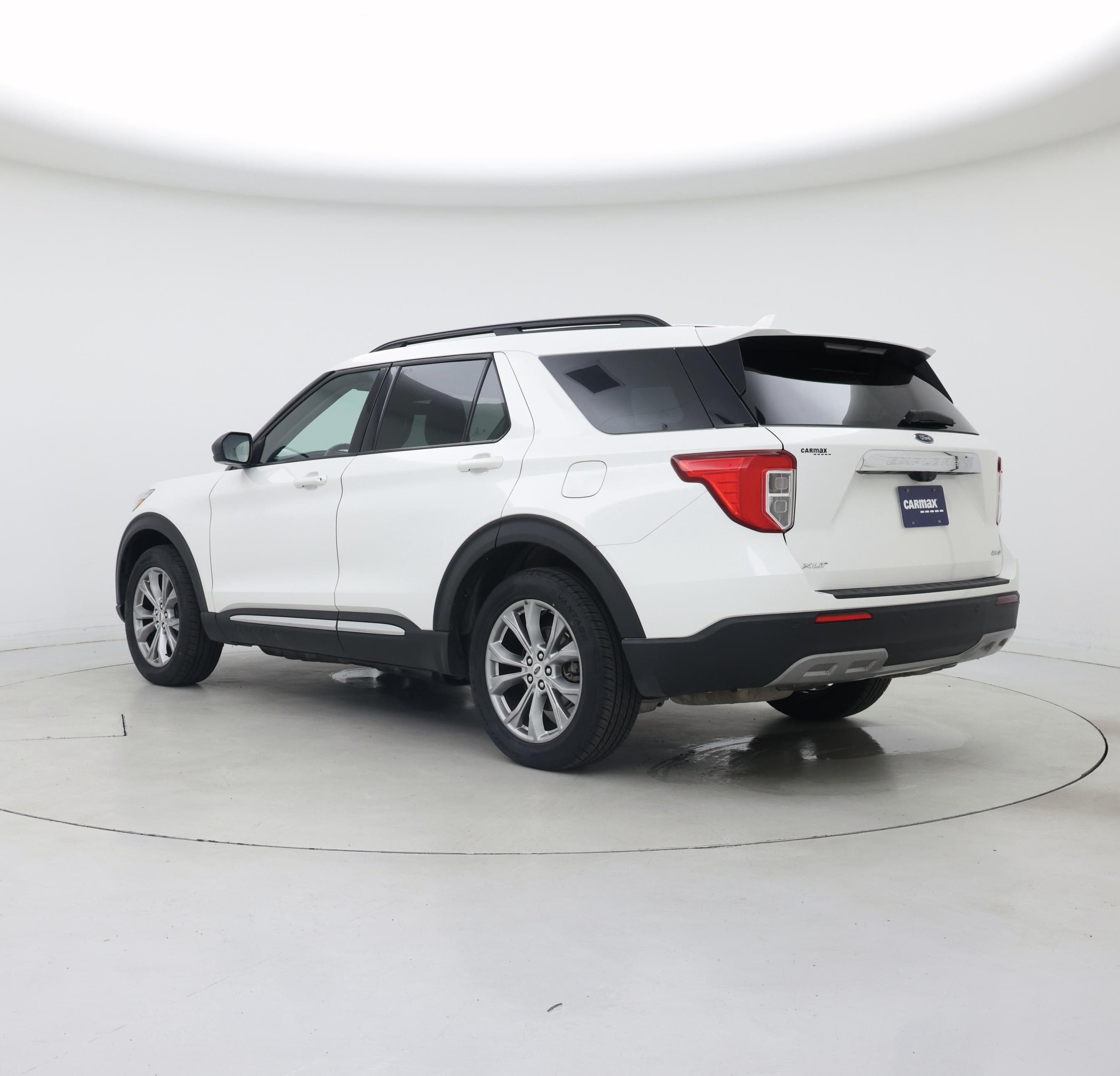 Thumbnail: 2022 Ford Explorer - 2