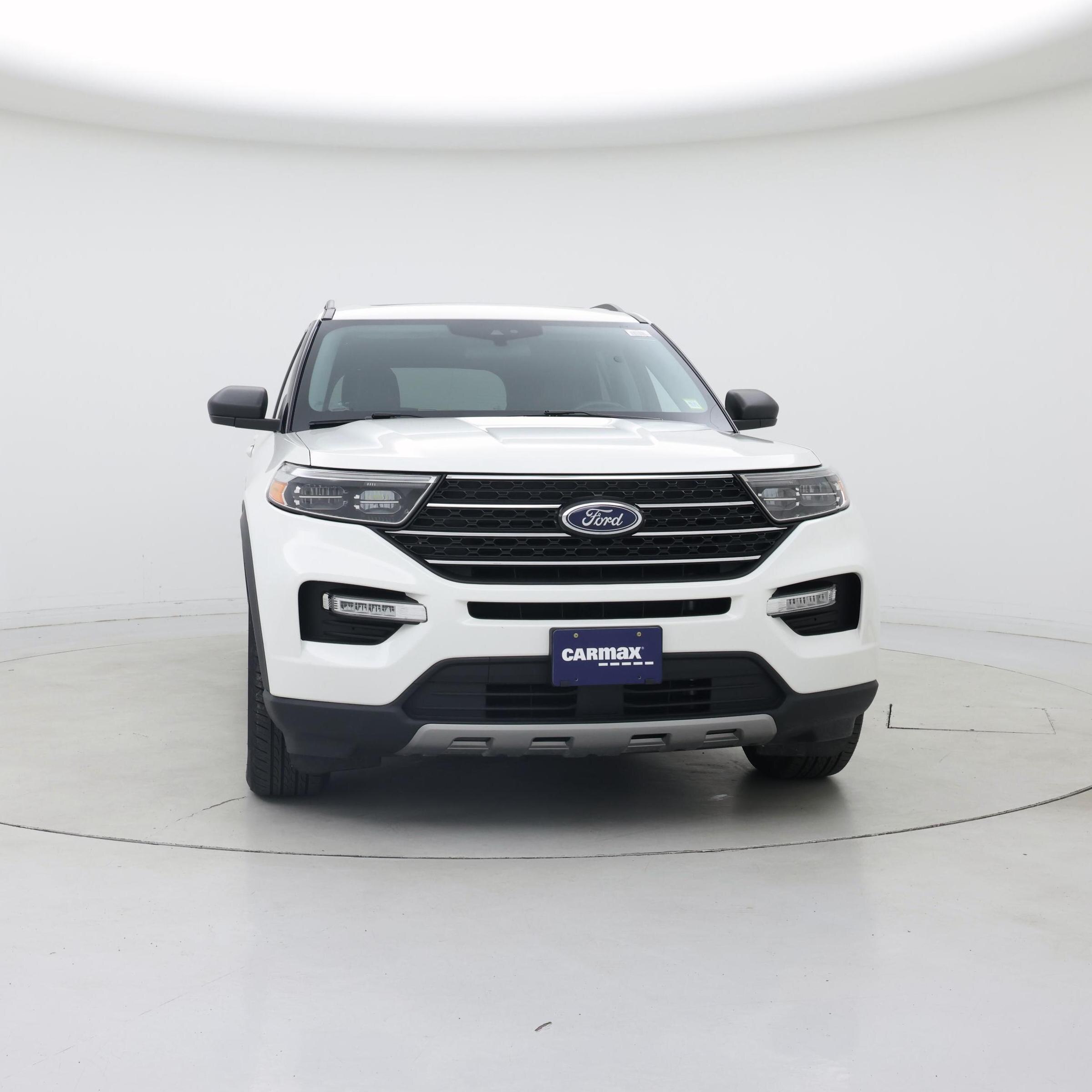 Thumbnail: 2022 Ford Explorer - 5