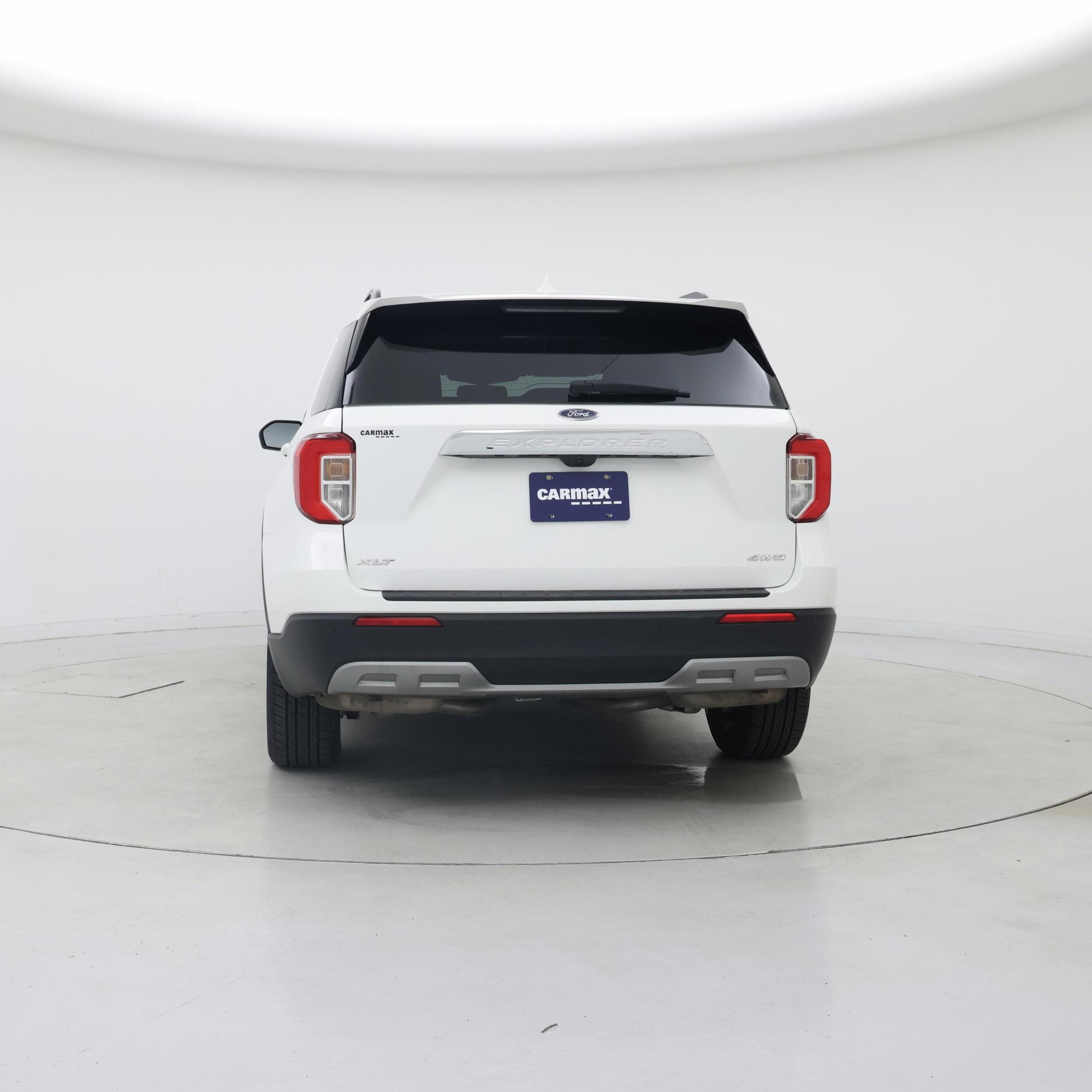 Thumbnail: 2022 Ford Explorer - 6