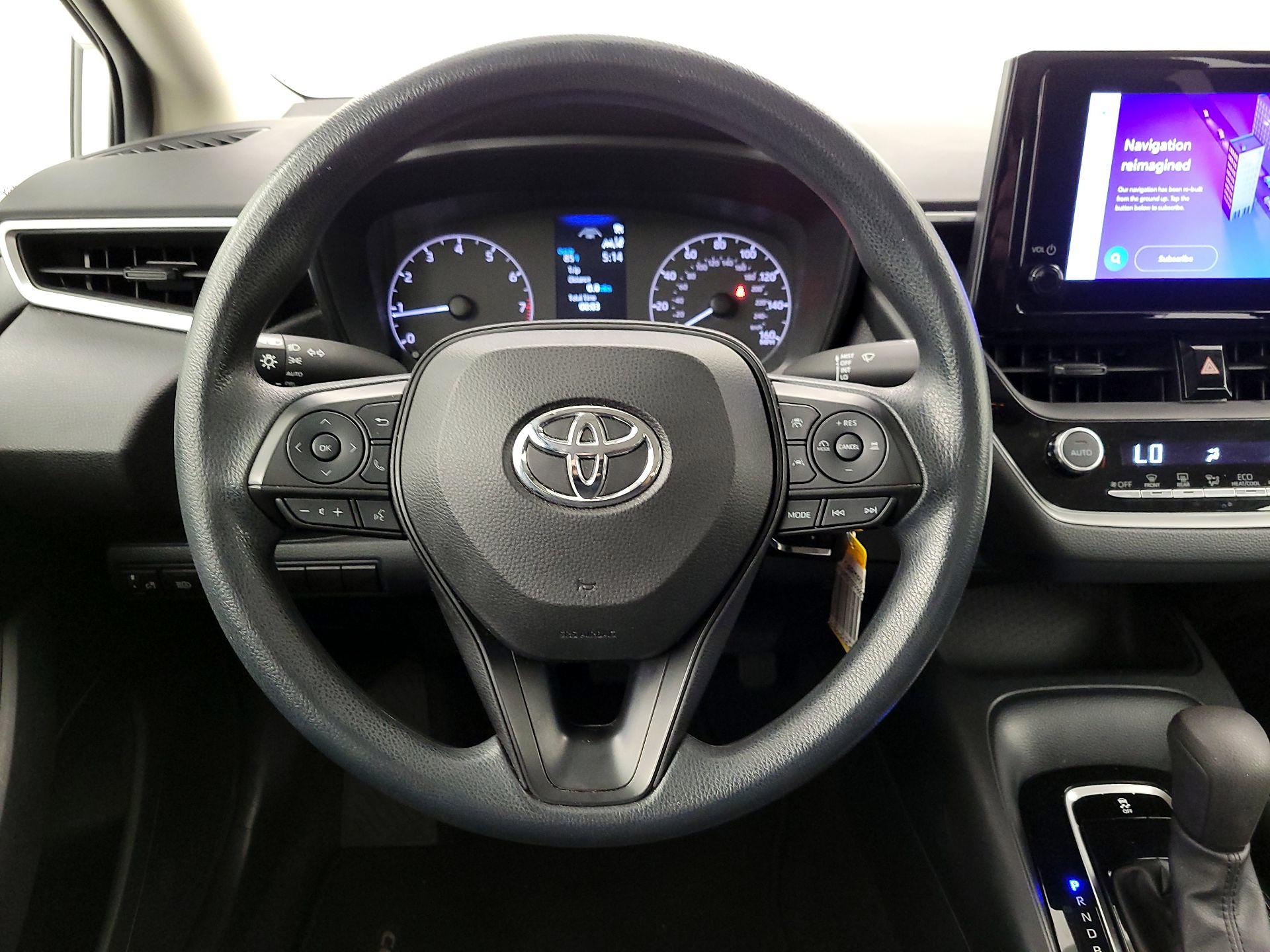 Thumbnail: 2023 Toyota Corolla - 10