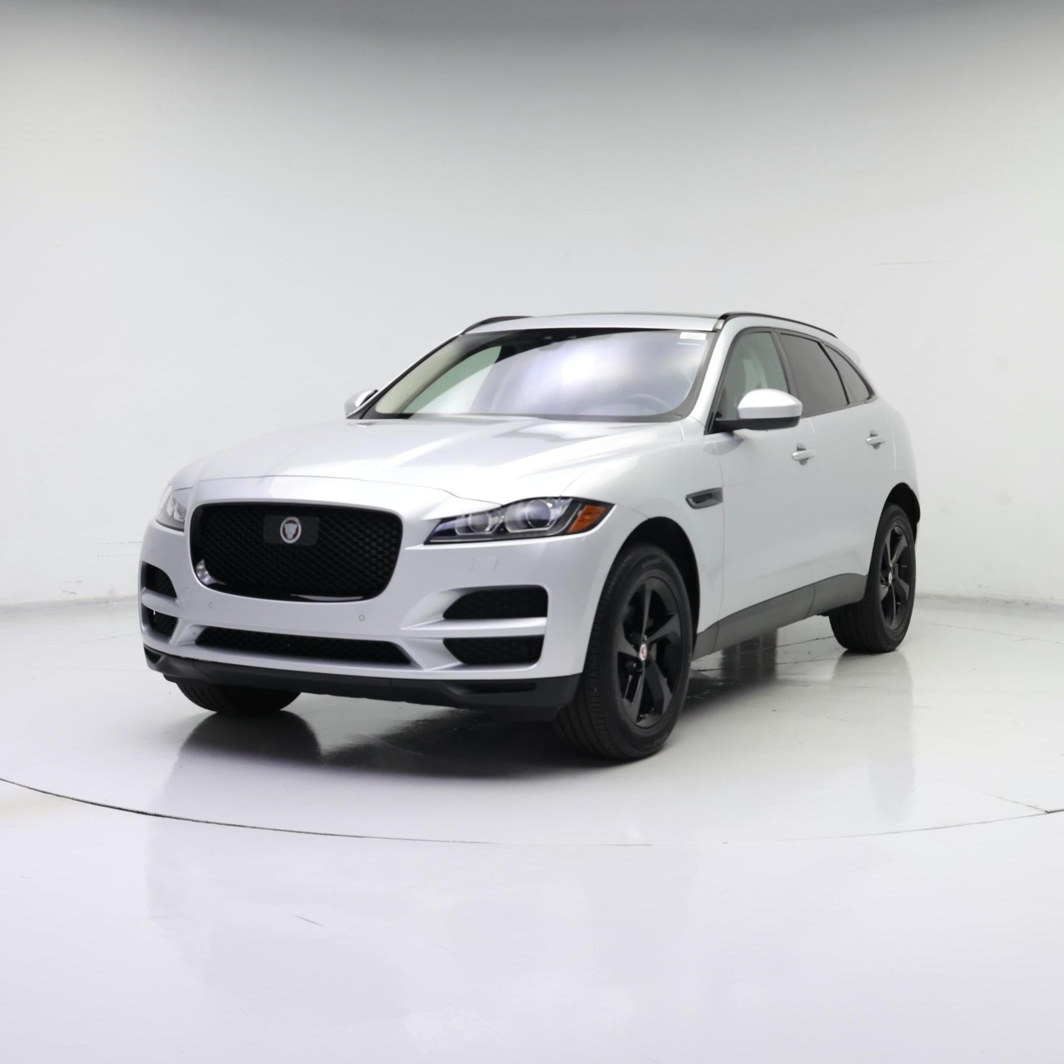 Thumbnail: 2020 Jaguar F-Pace - 4