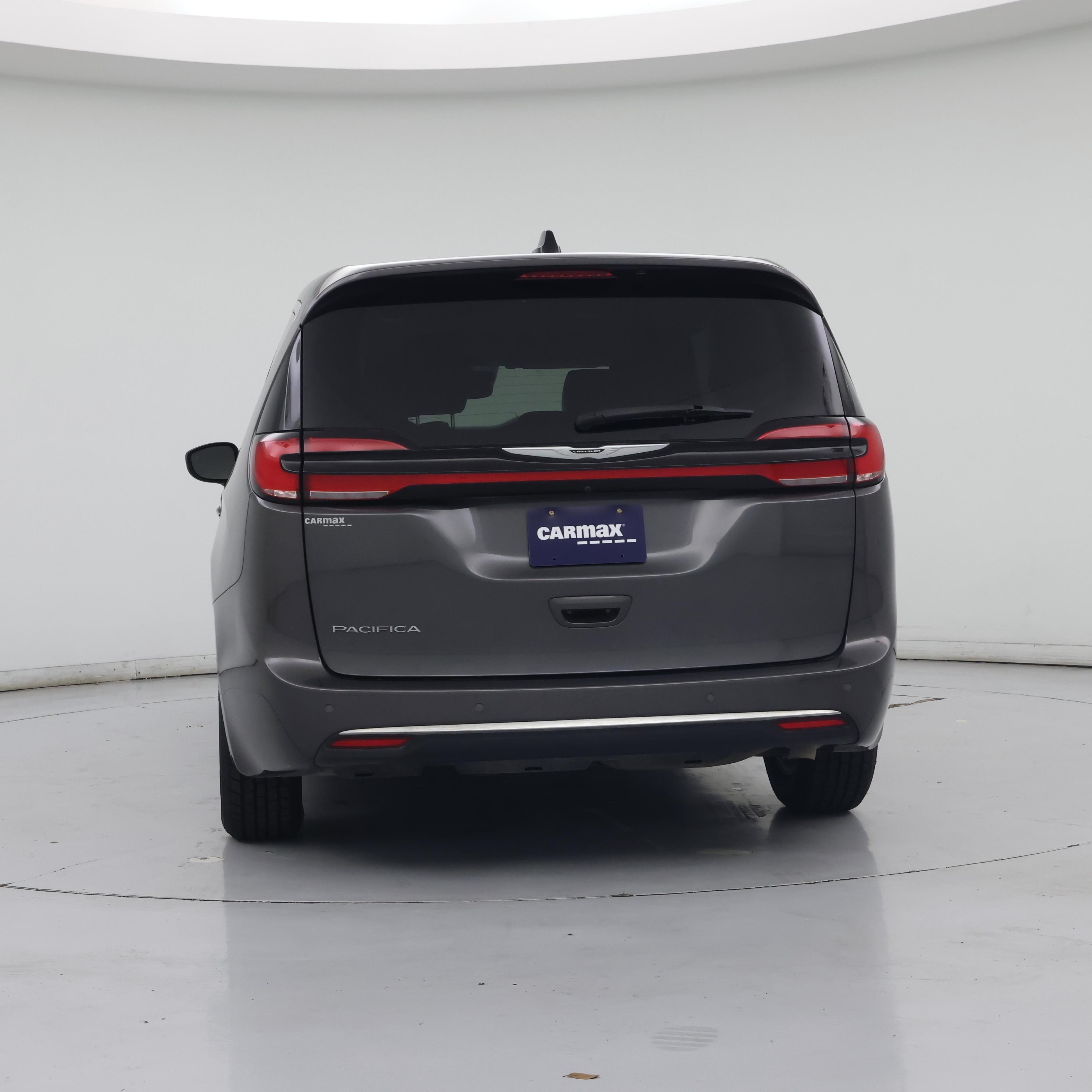 Thumbnail: 2023 Chrysler Pacifica - 6