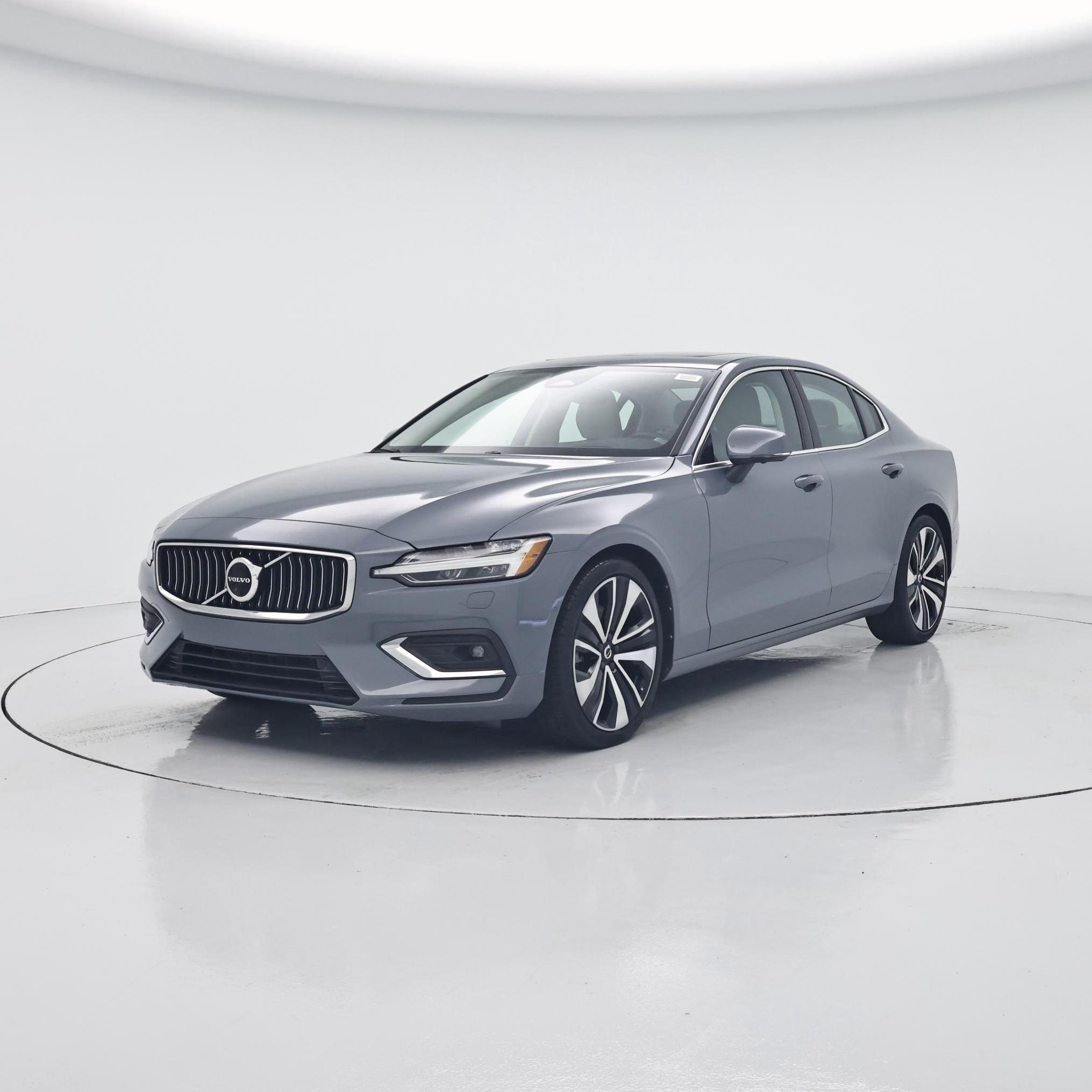 Thumbnail: 2023 Volvo S60 - 4