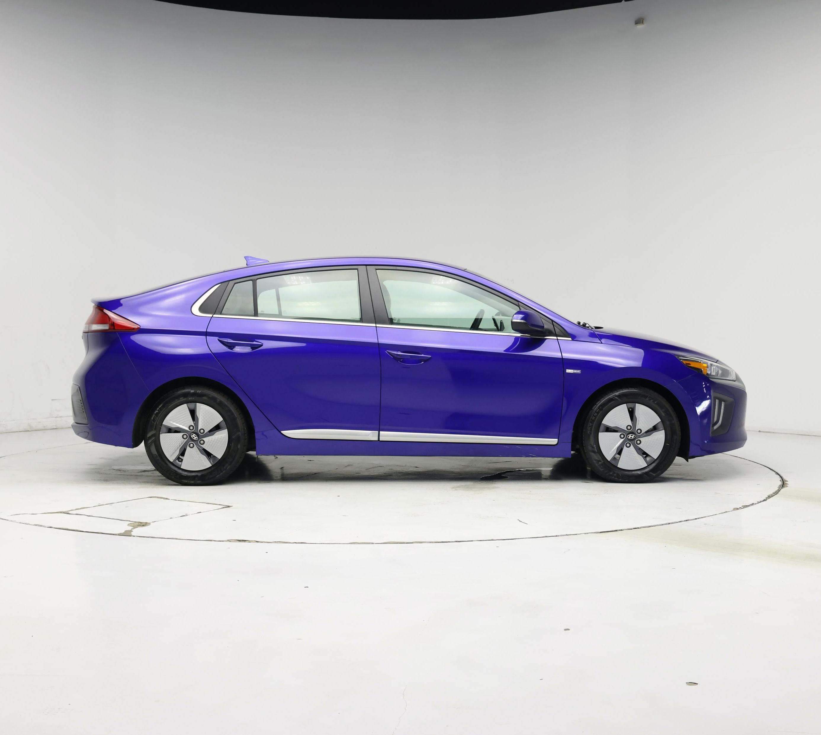 Thumbnail: 2020 Hyundai Ioniq - 7