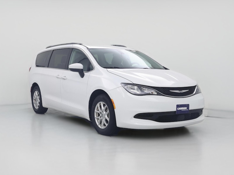 2021 Chrysler Voyager LXI