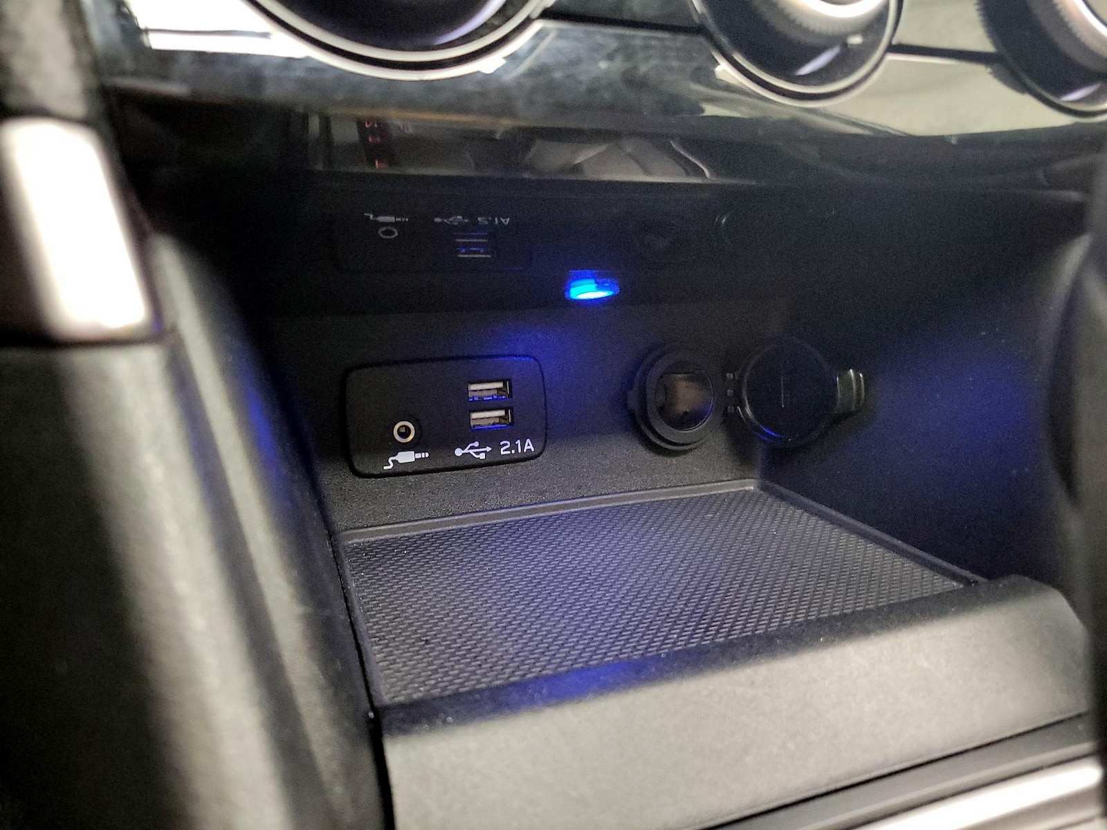 2020 Subaru Forester Premium - Photo 19