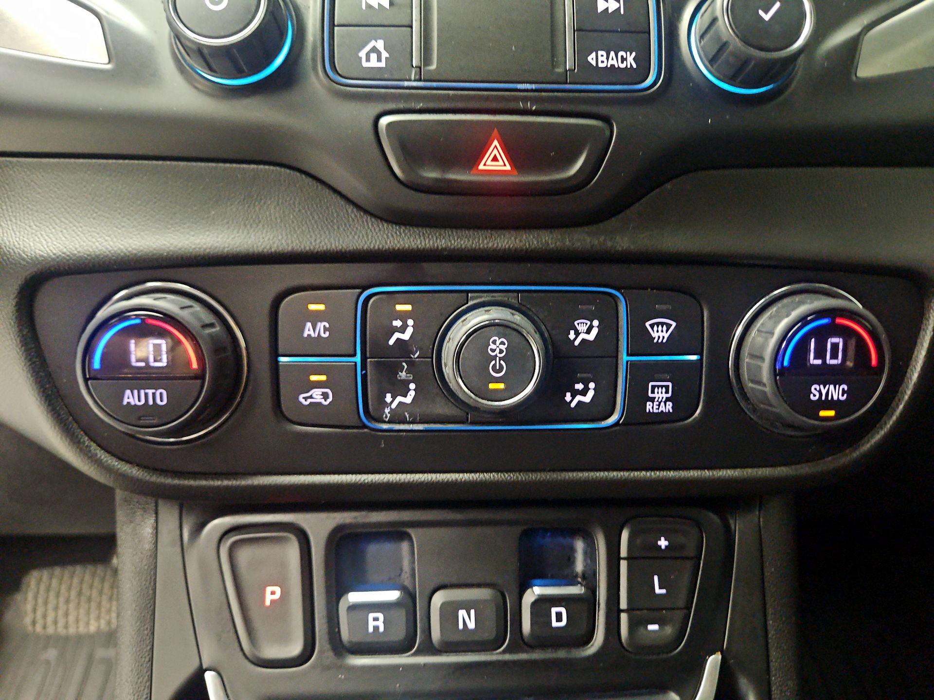 Thumbnail: 2021 GMC Terrain - 16