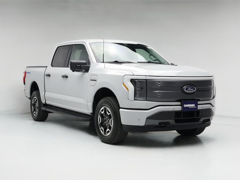 2023 Ford F150 Lightning XLT