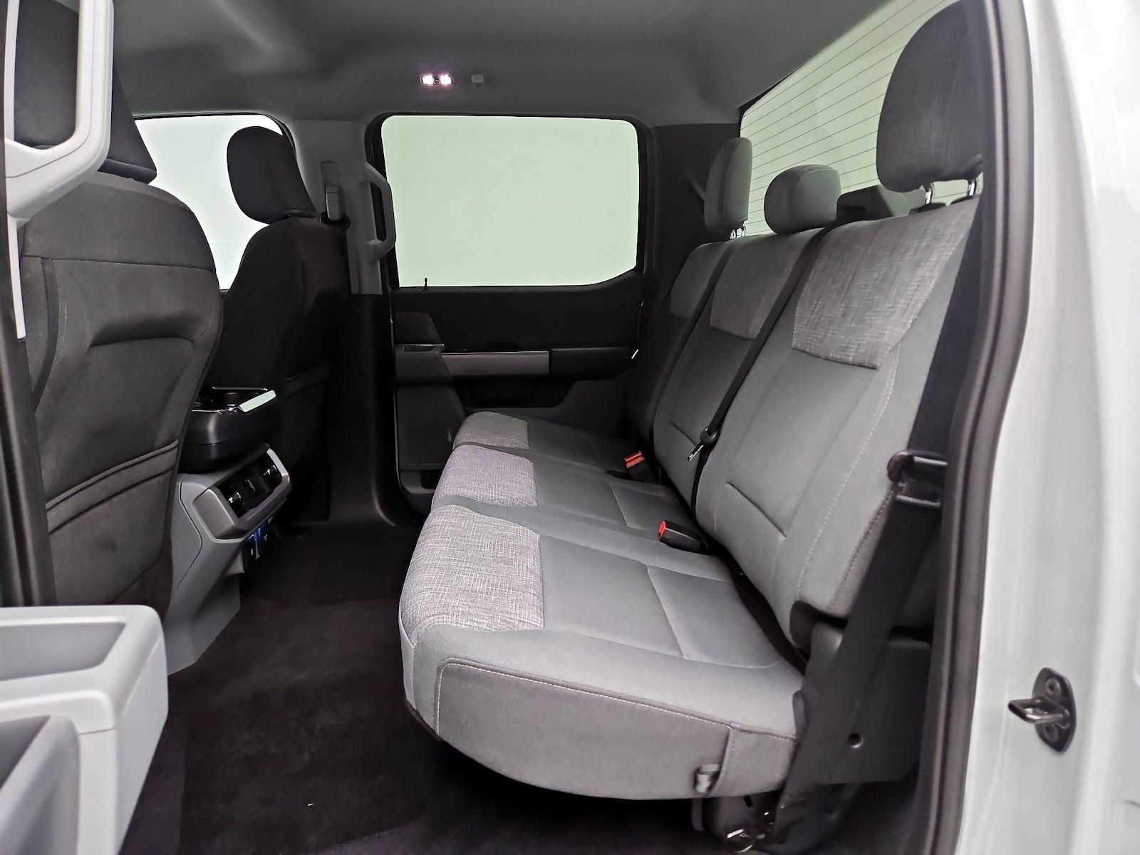 2023 Ford F-150 Lightning XLT - Photo 21
