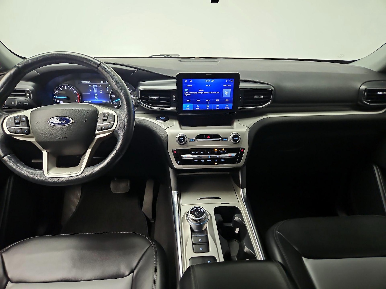 2022 Ford Explorer XLT - Photo 10