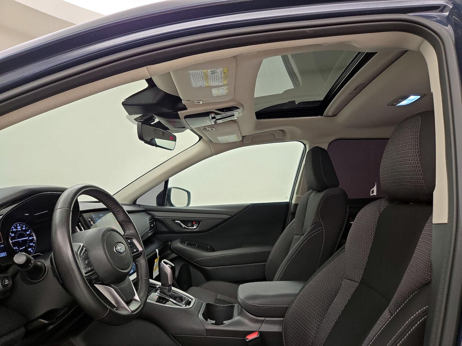 Sunroof(s) & Overhead Airbags
