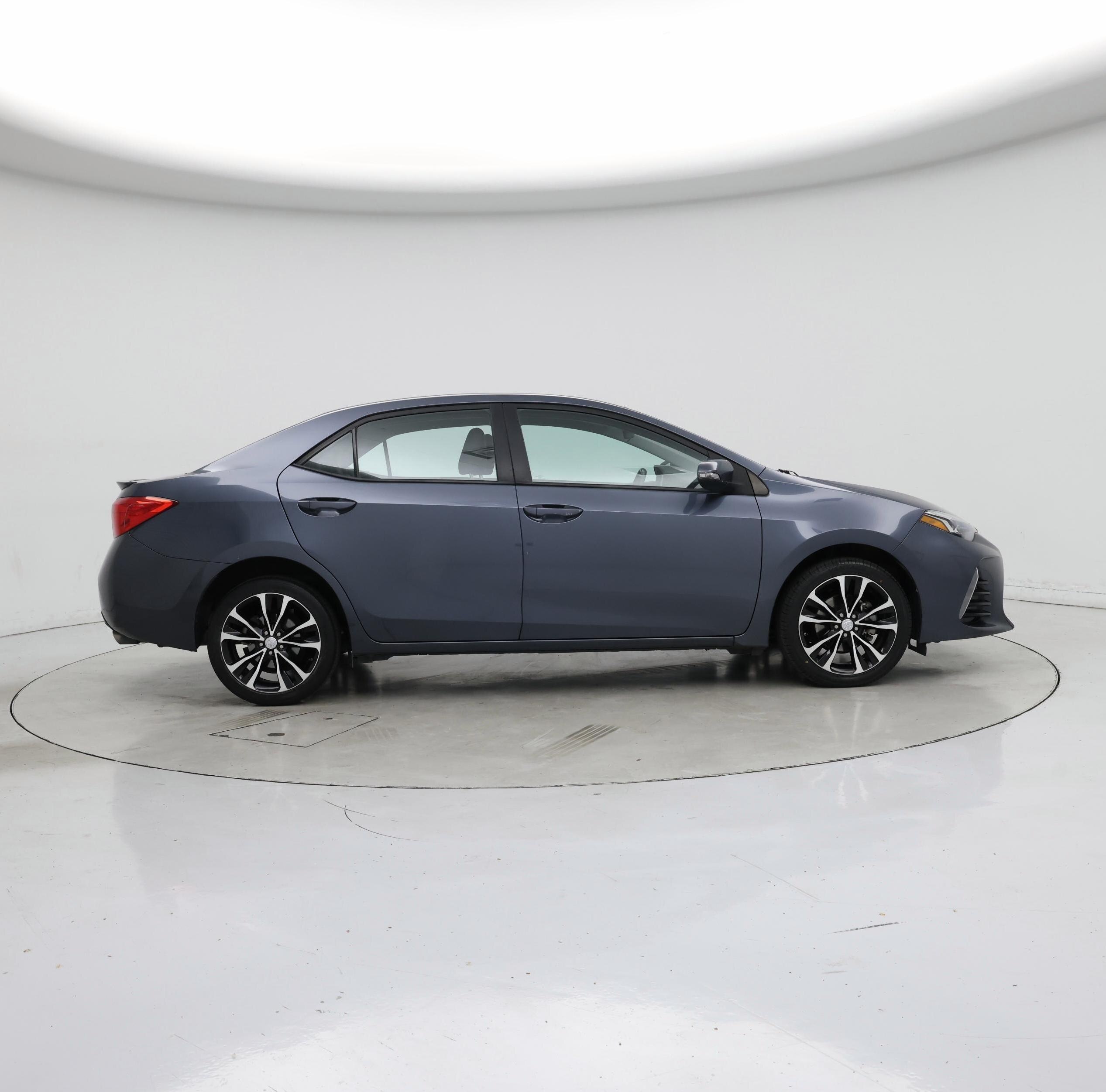 Thumbnail: 2018 Toyota Corolla - 7