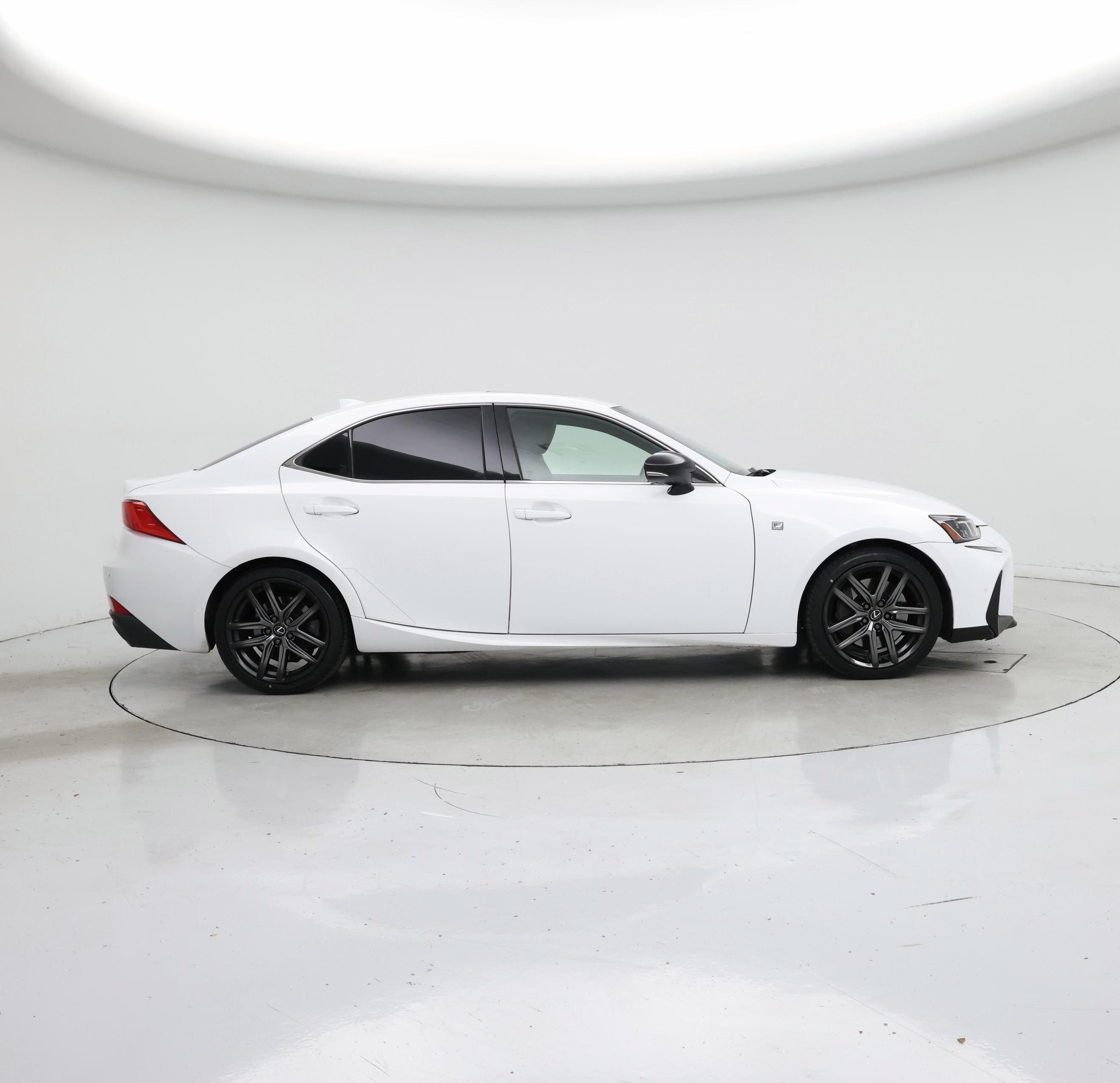 Thumbnail: 2020 Lexus IS - 7