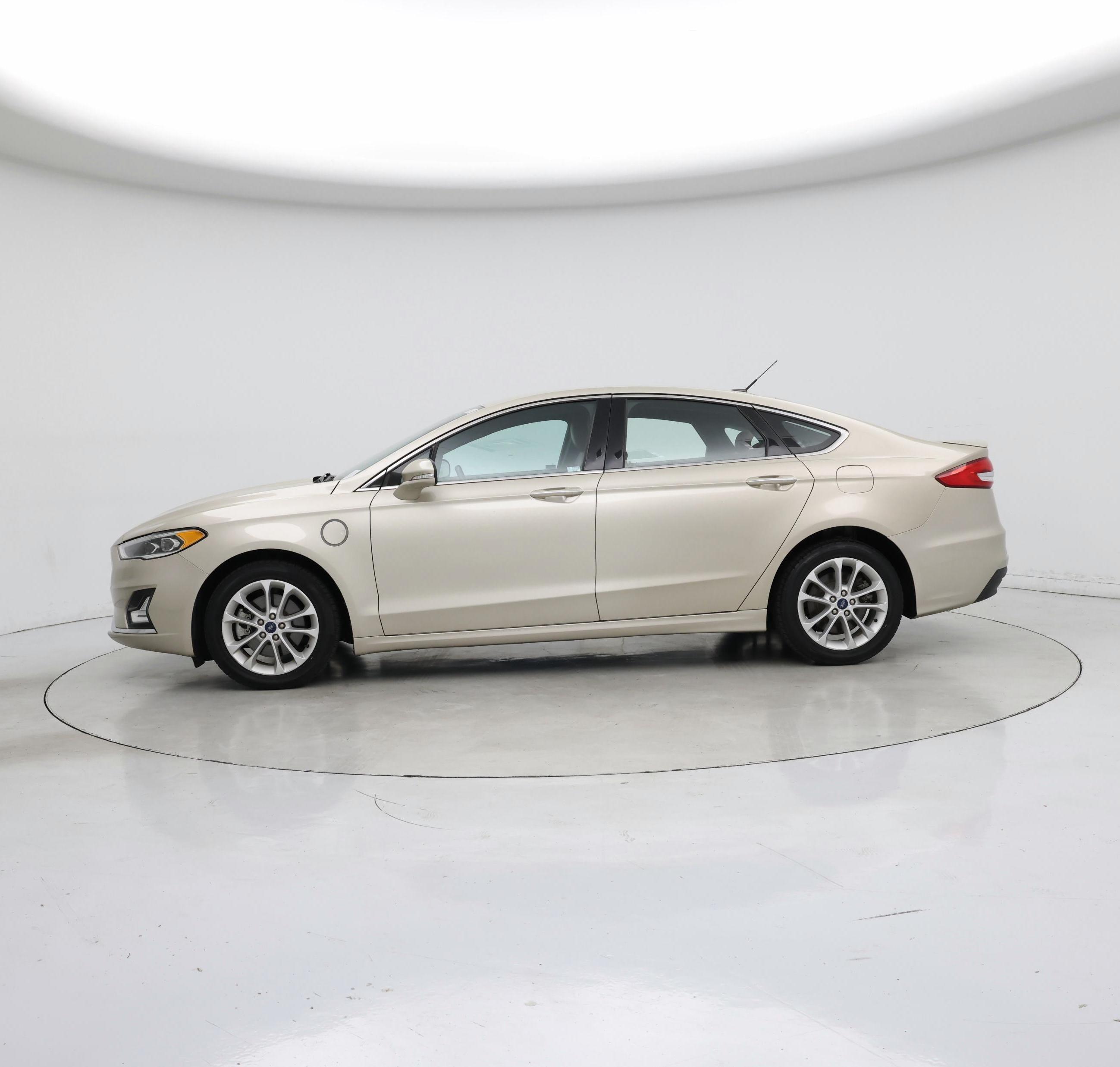 Thumbnail: 2019 Ford Fusion - 3