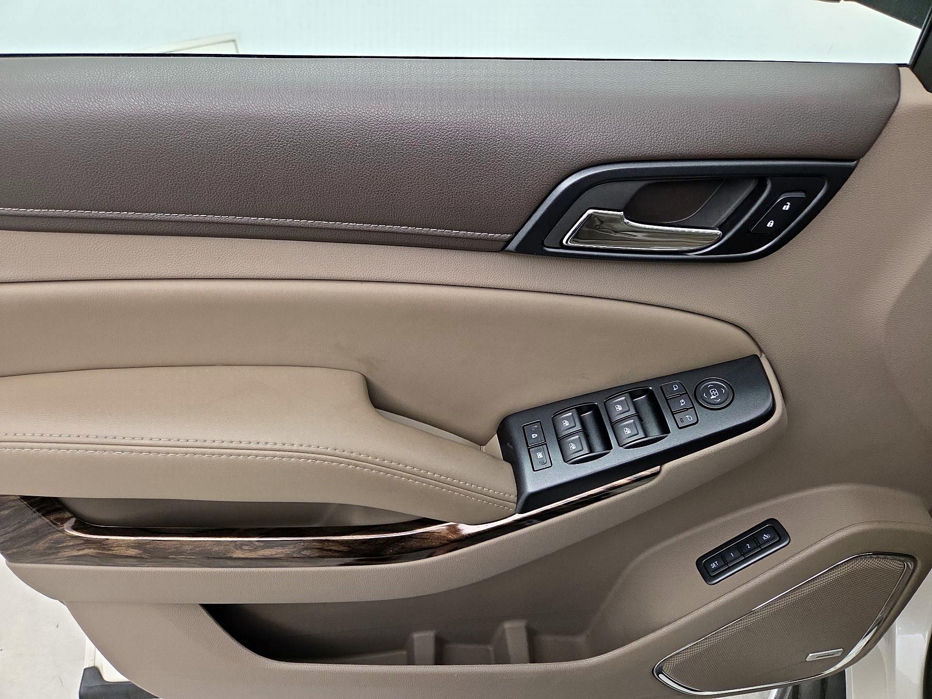 Thumbnail: 2015 GMC Yukon - 12