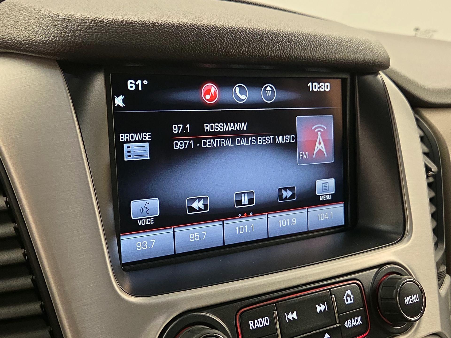 Thumbnail: 2015 GMC Yukon - 16