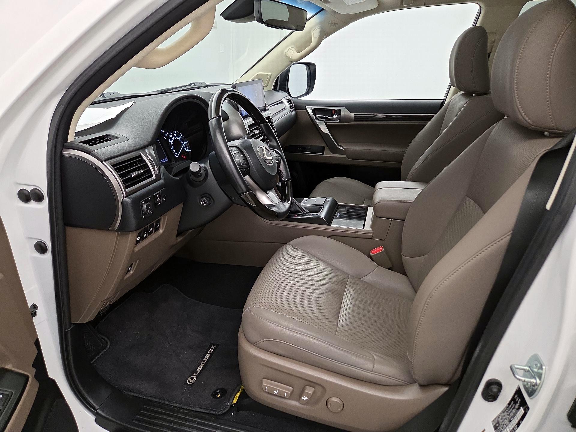 Thumbnail: 2022 Lexus GX - 11