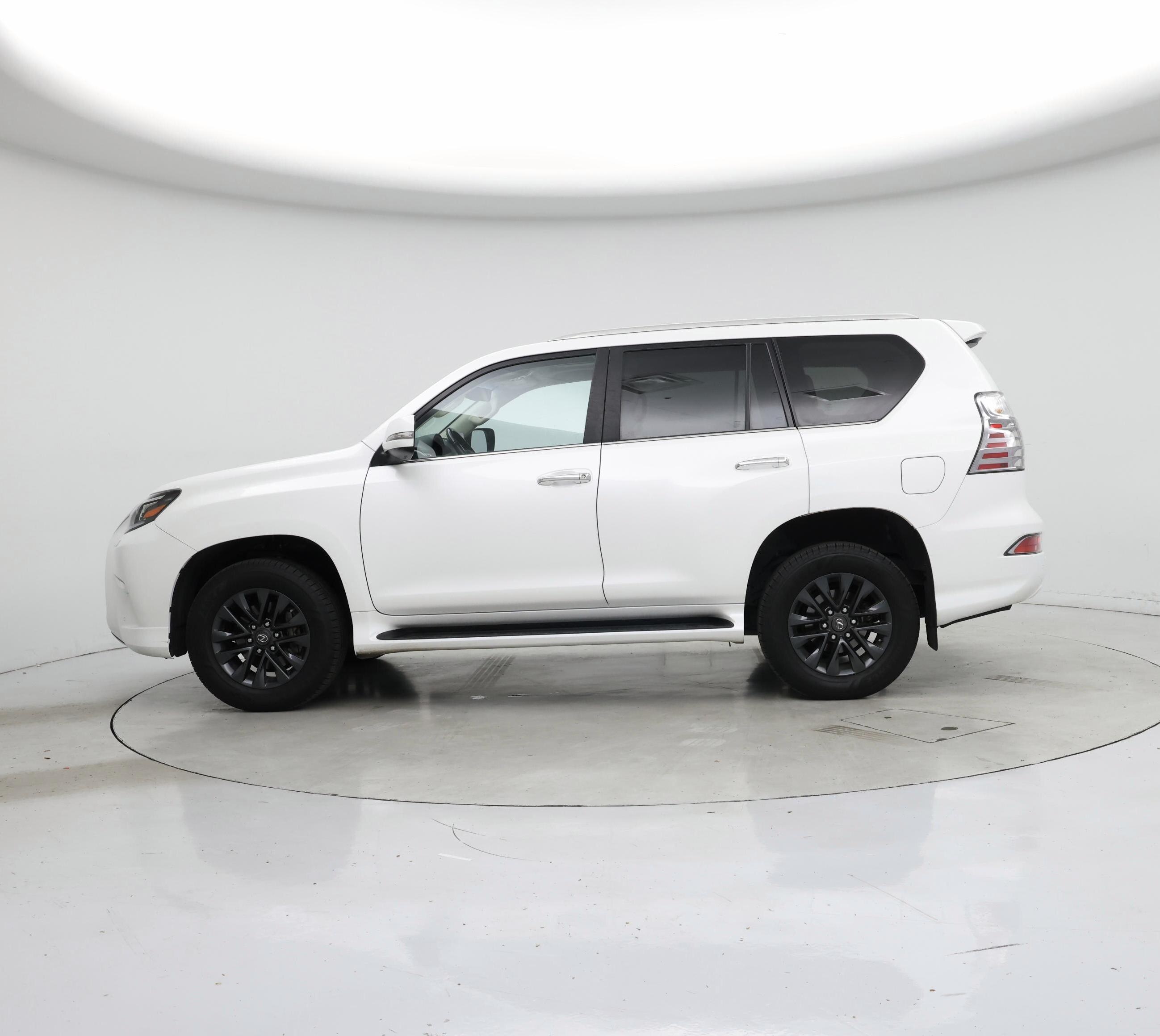 Thumbnail: 2022 Lexus GX - 3