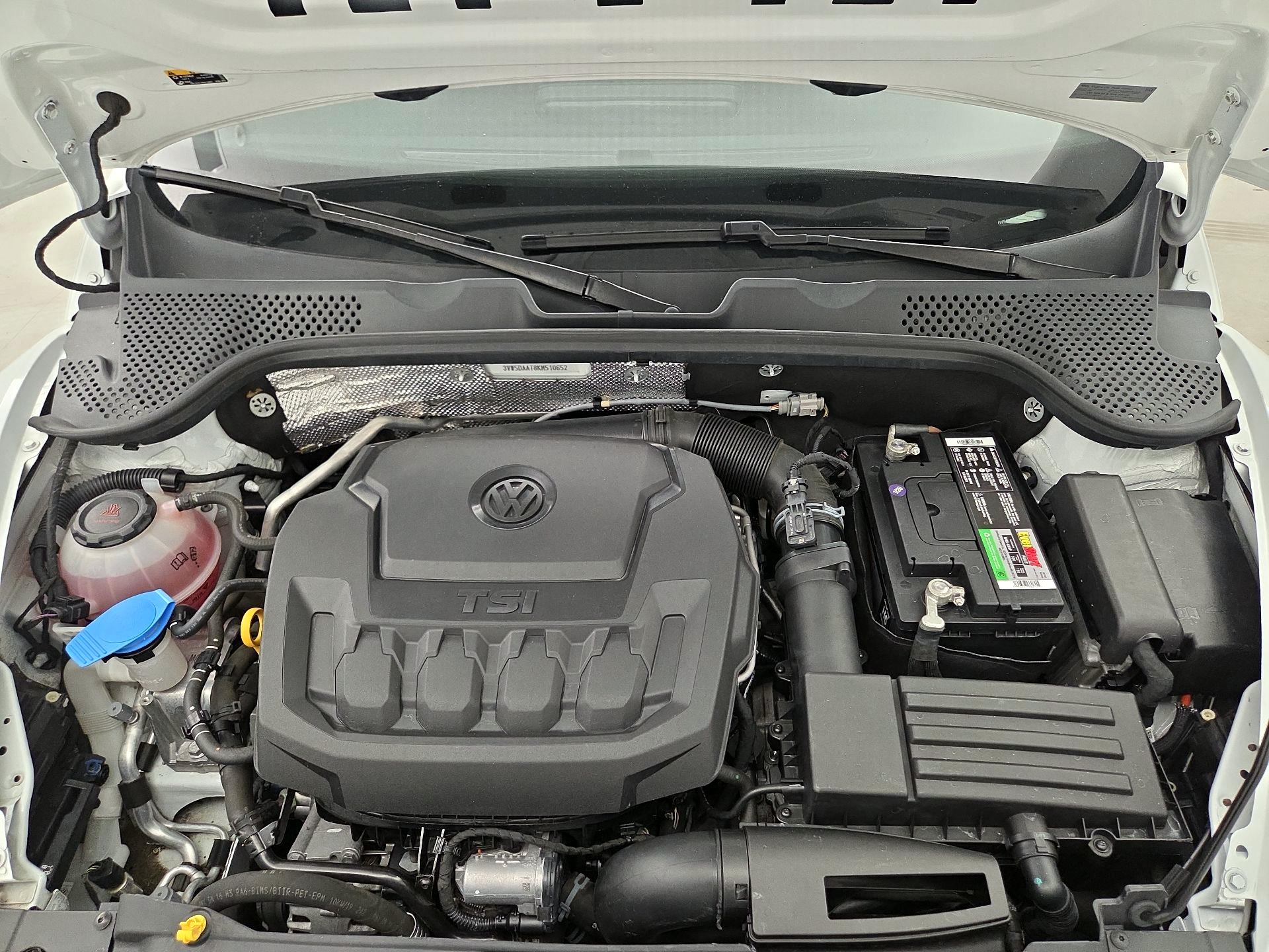 Thumbnail: 2019 Volkswagen Beetle - 20