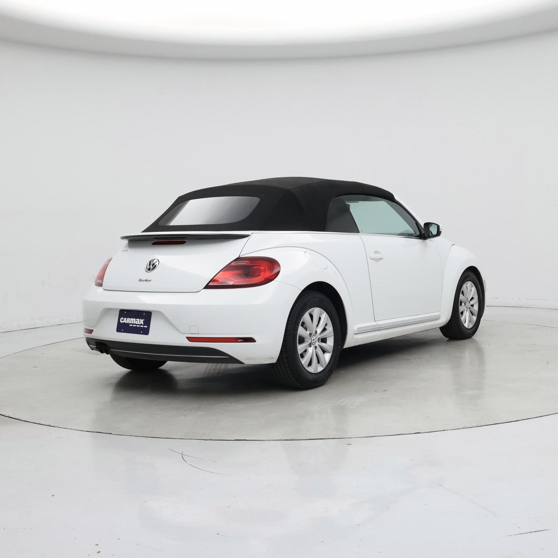 Thumbnail: 2019 Volkswagen Beetle - 8