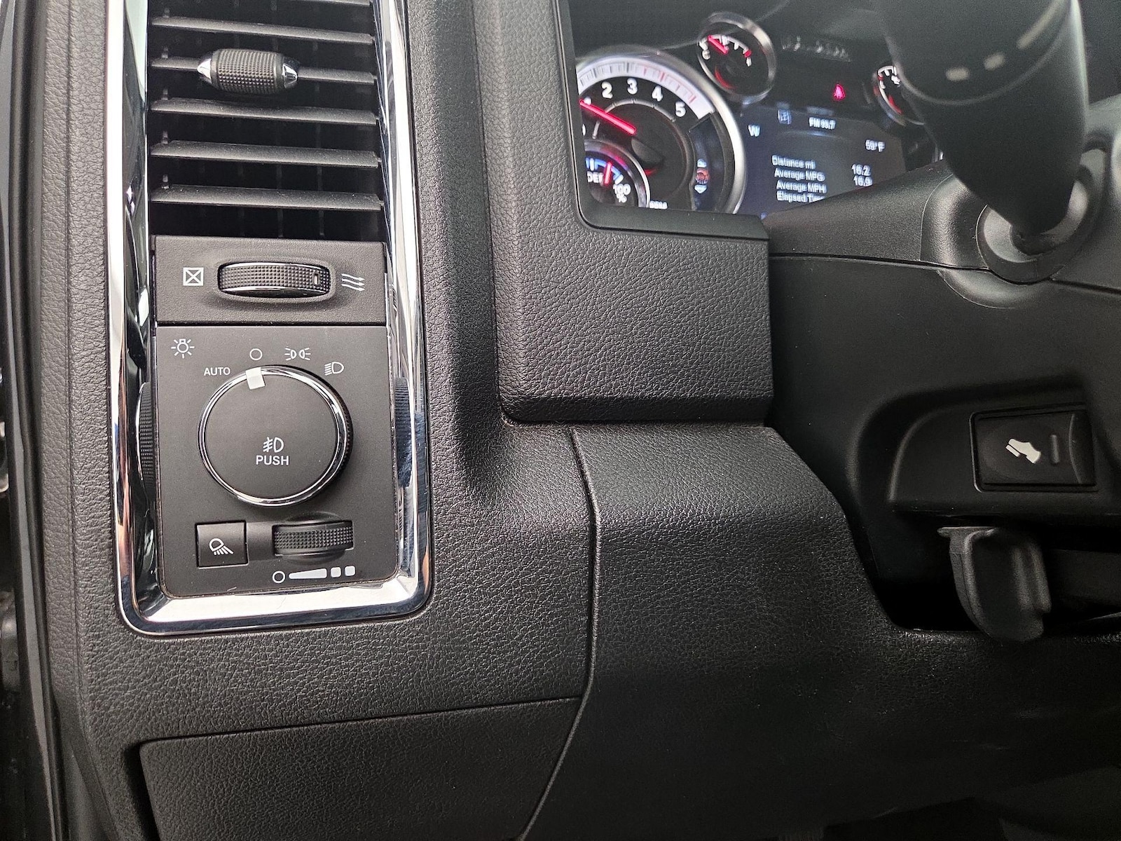 2018 RAM Ram 2500 Pickup Laramie - Photo 14