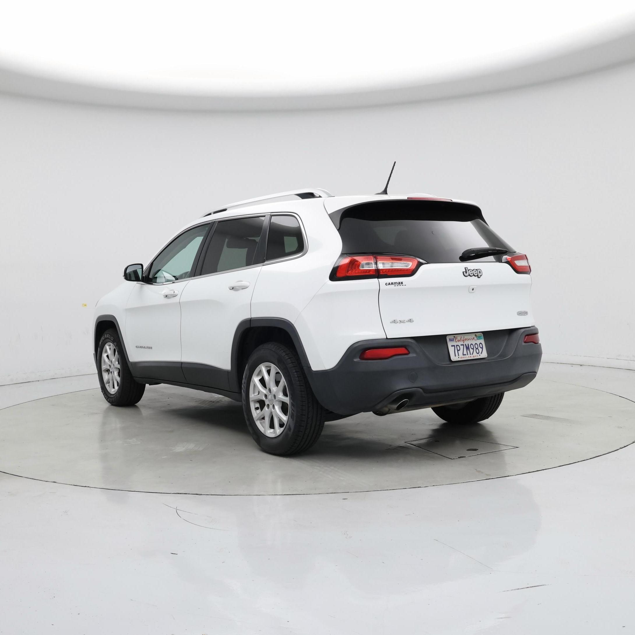 Thumbnail: 2016 Jeep Cherokee - 2