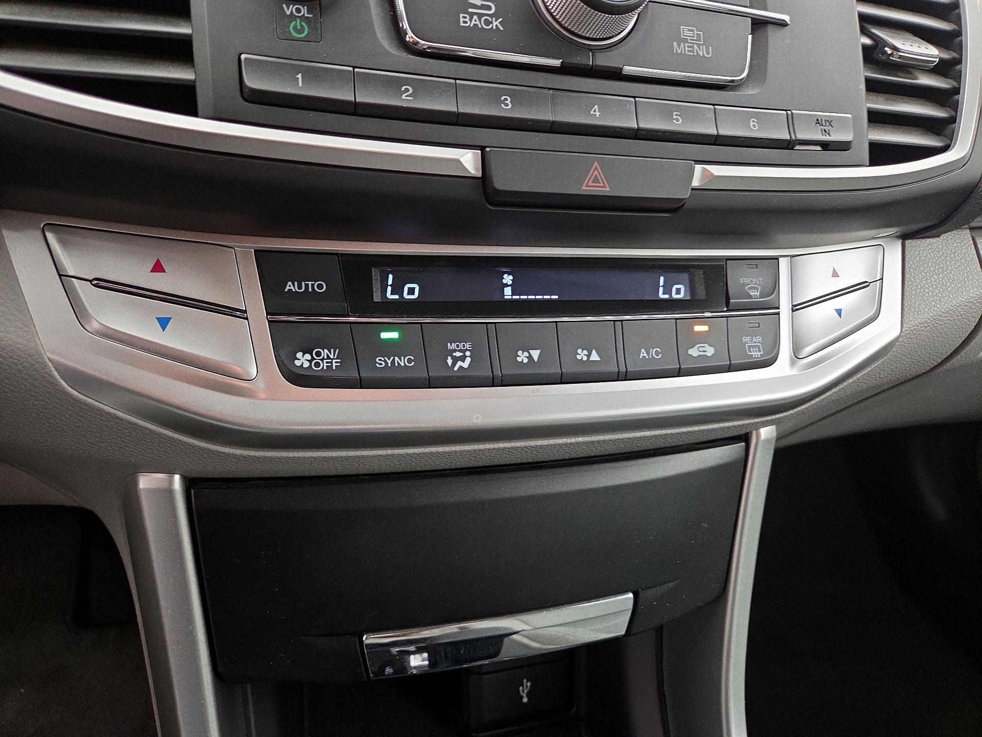 Thumbnail: 2014 Honda Accord - 16