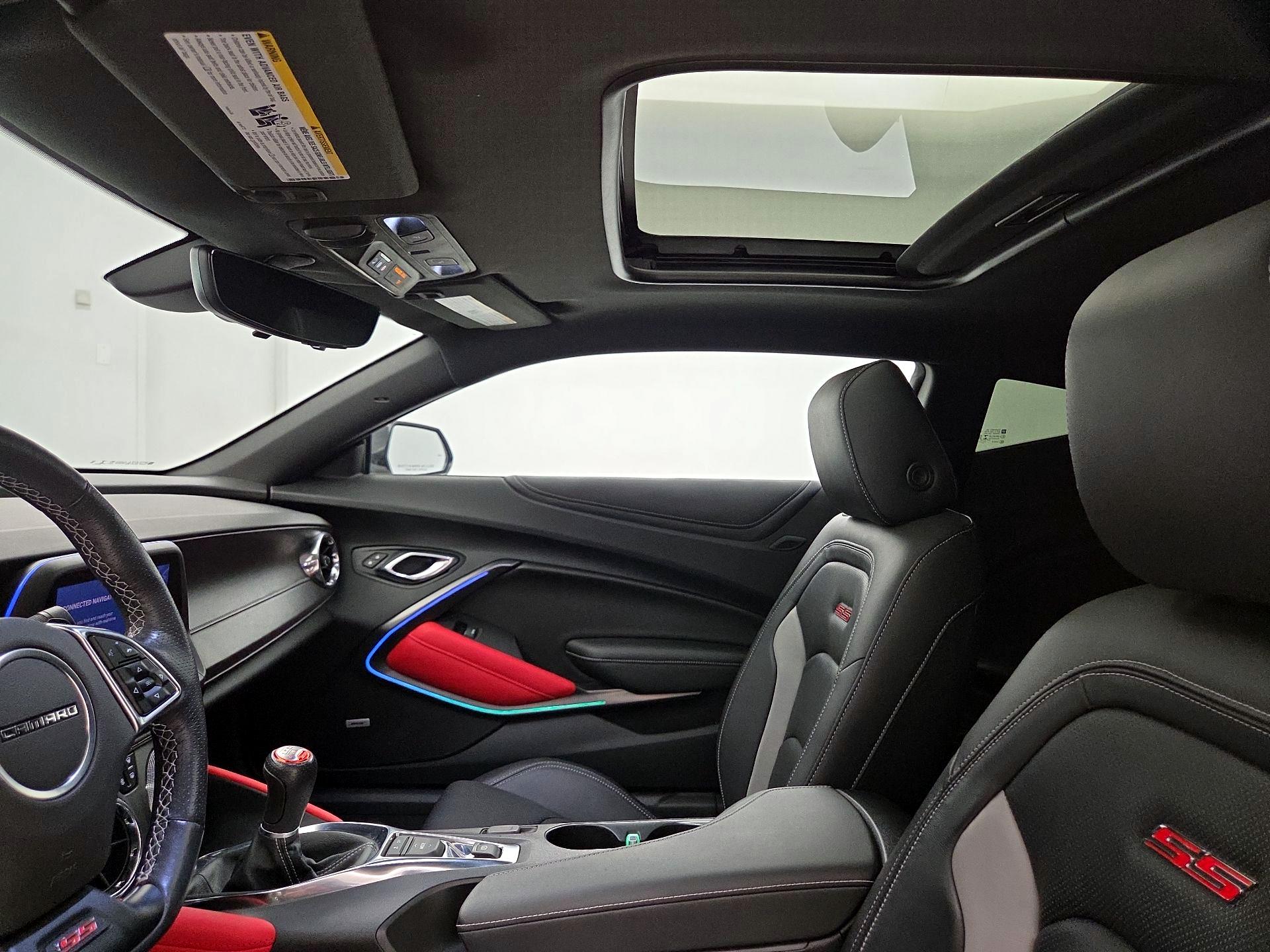 Thumbnail: 2021 Chevrolet Camaro - 18