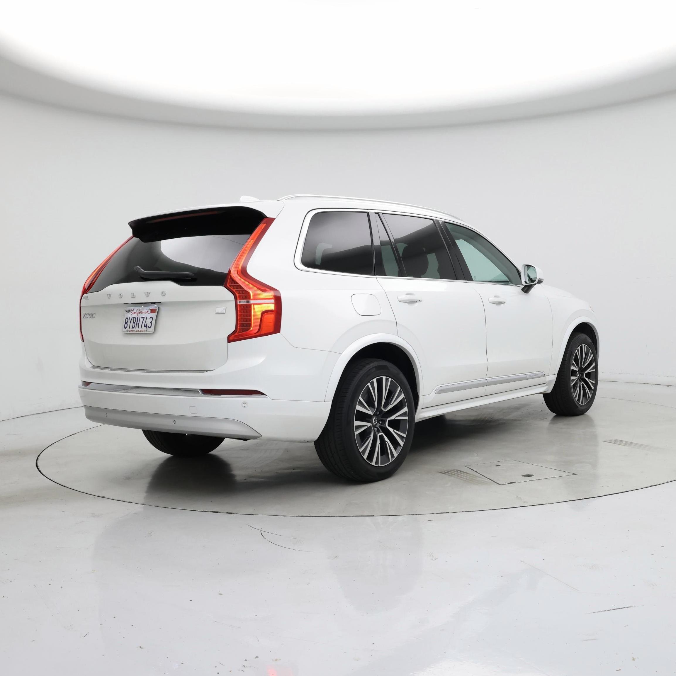 Thumbnail: 2022 Volvo XC90 - 8