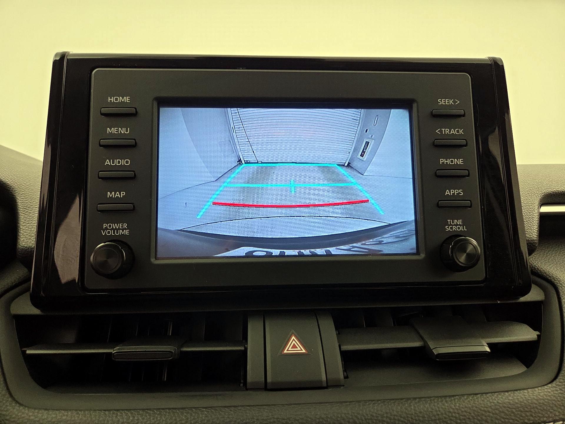 Thumbnail: 2019 Toyota RAV4 - 14