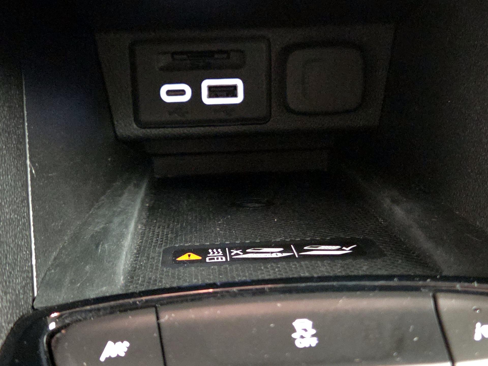 Thumbnail: 2023 Chevrolet Bolt EUV - 18