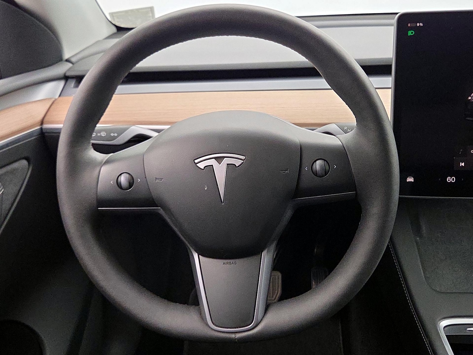 2023 Tesla Model Y Long Range - Photo 11