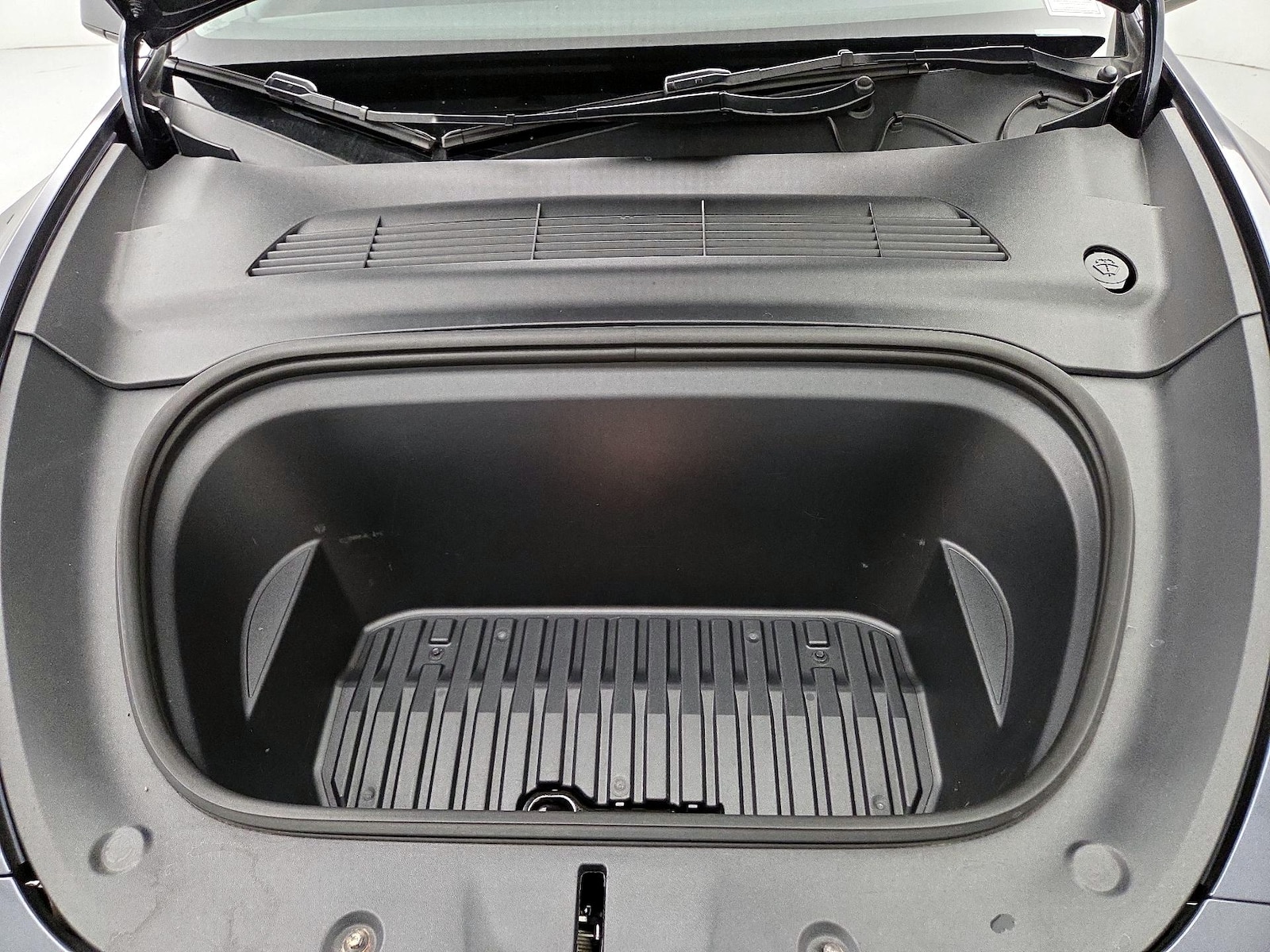 2023 Tesla Model Y Long Range - Photo 22