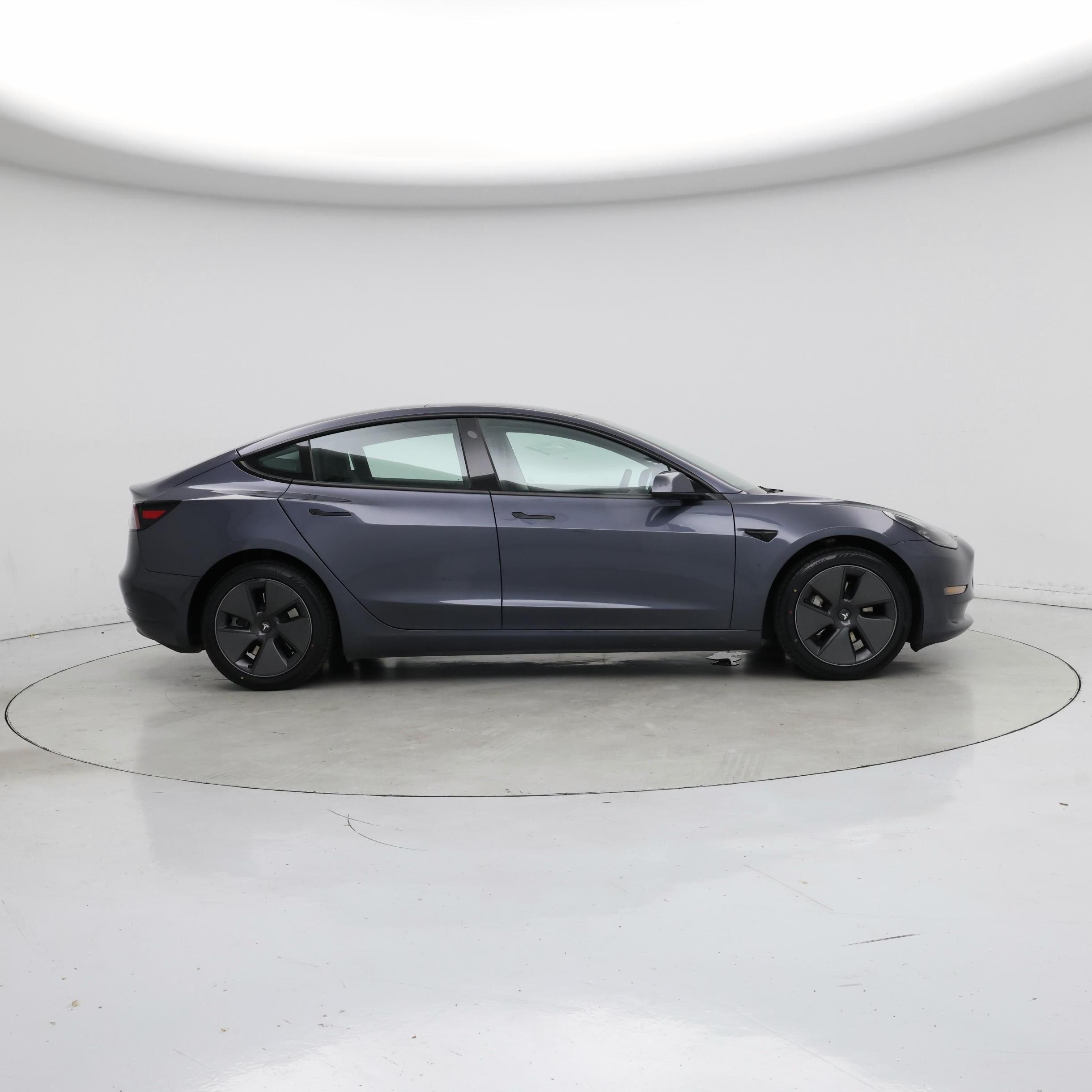 Thumbnail: 2023 Tesla Model 3 - 7