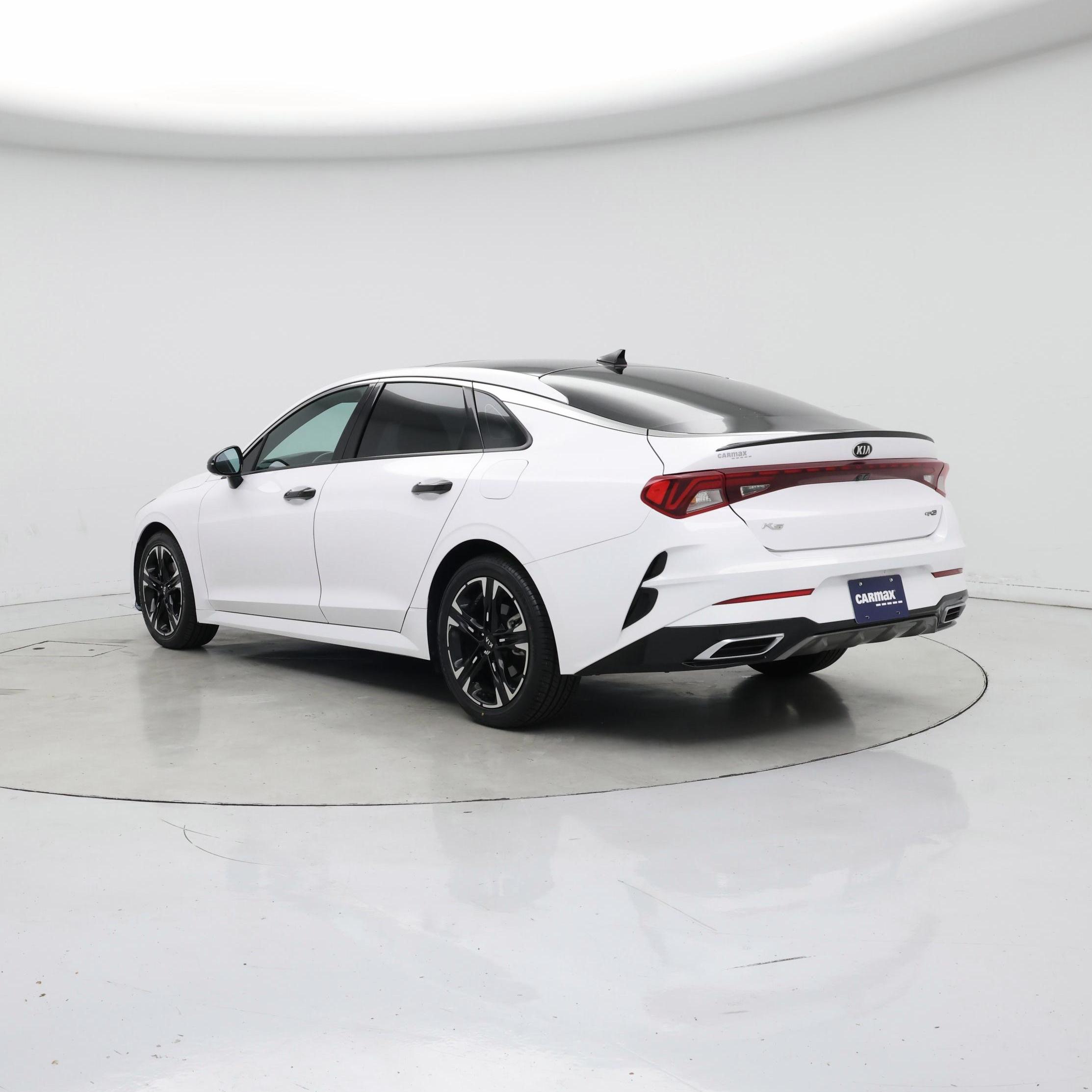 Thumbnail: 2021 Kia K5 - 2